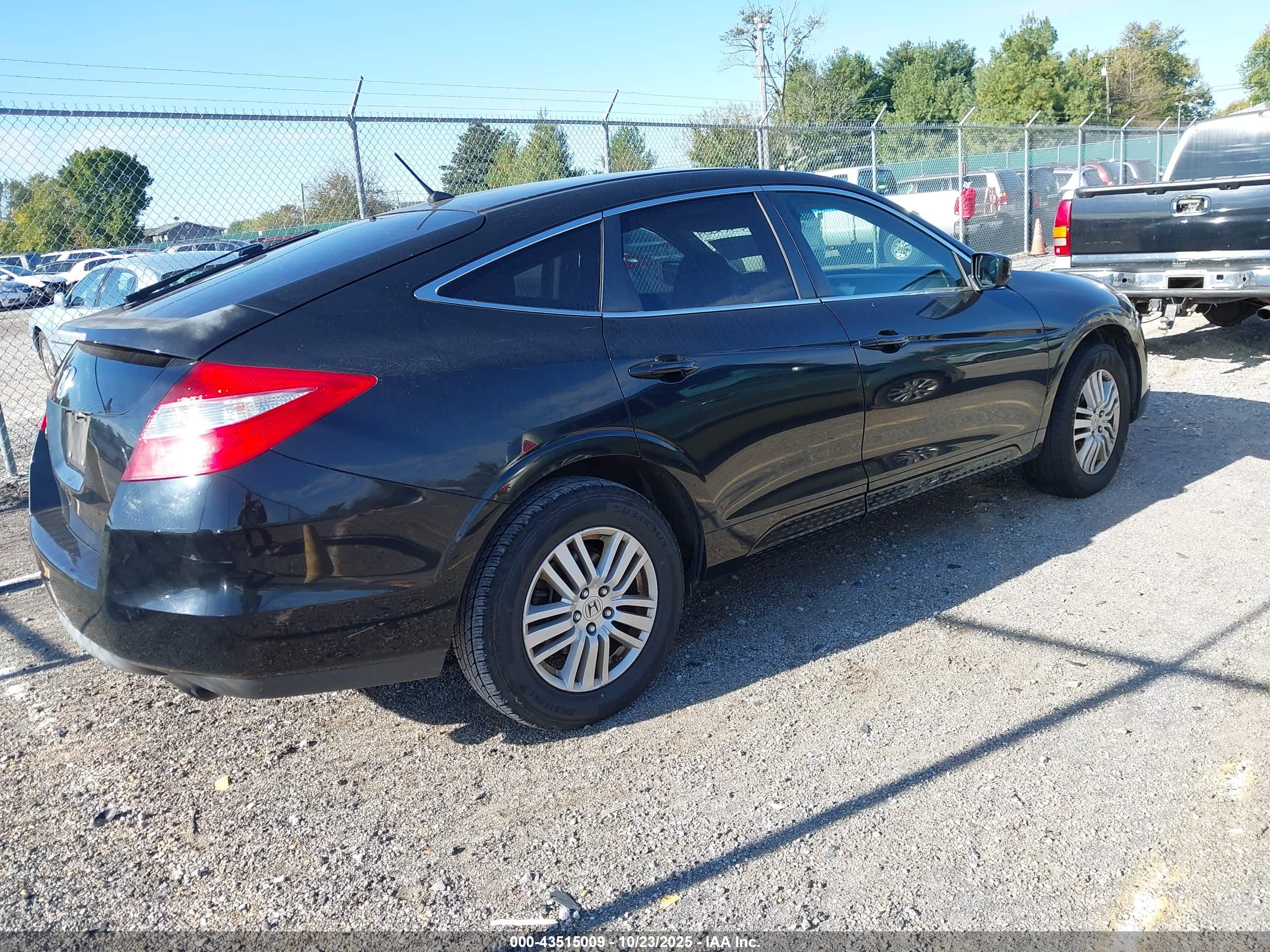 HONDA CROSSTOUR image 4