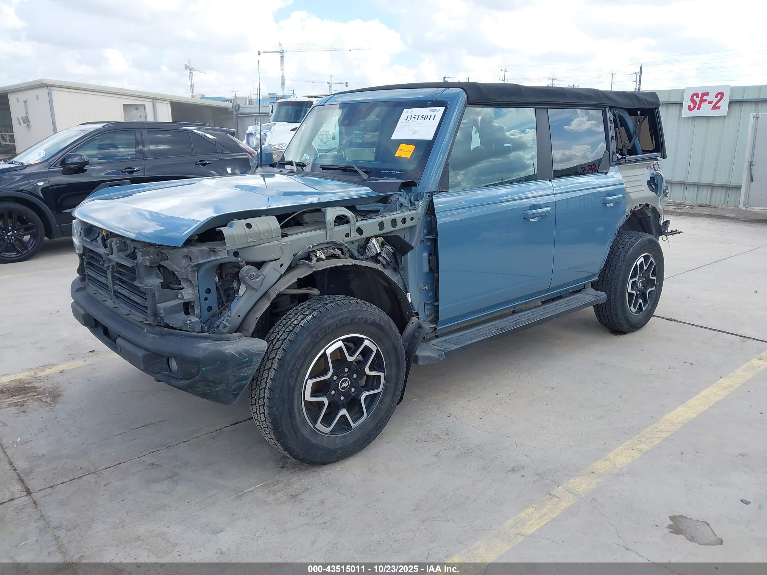 FORD BRONCO image 2