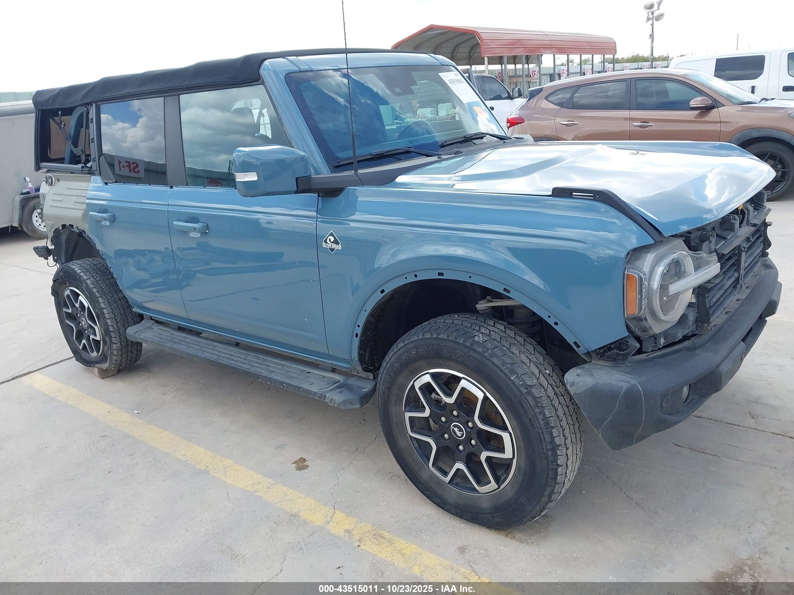 FORD BRONCO image 6