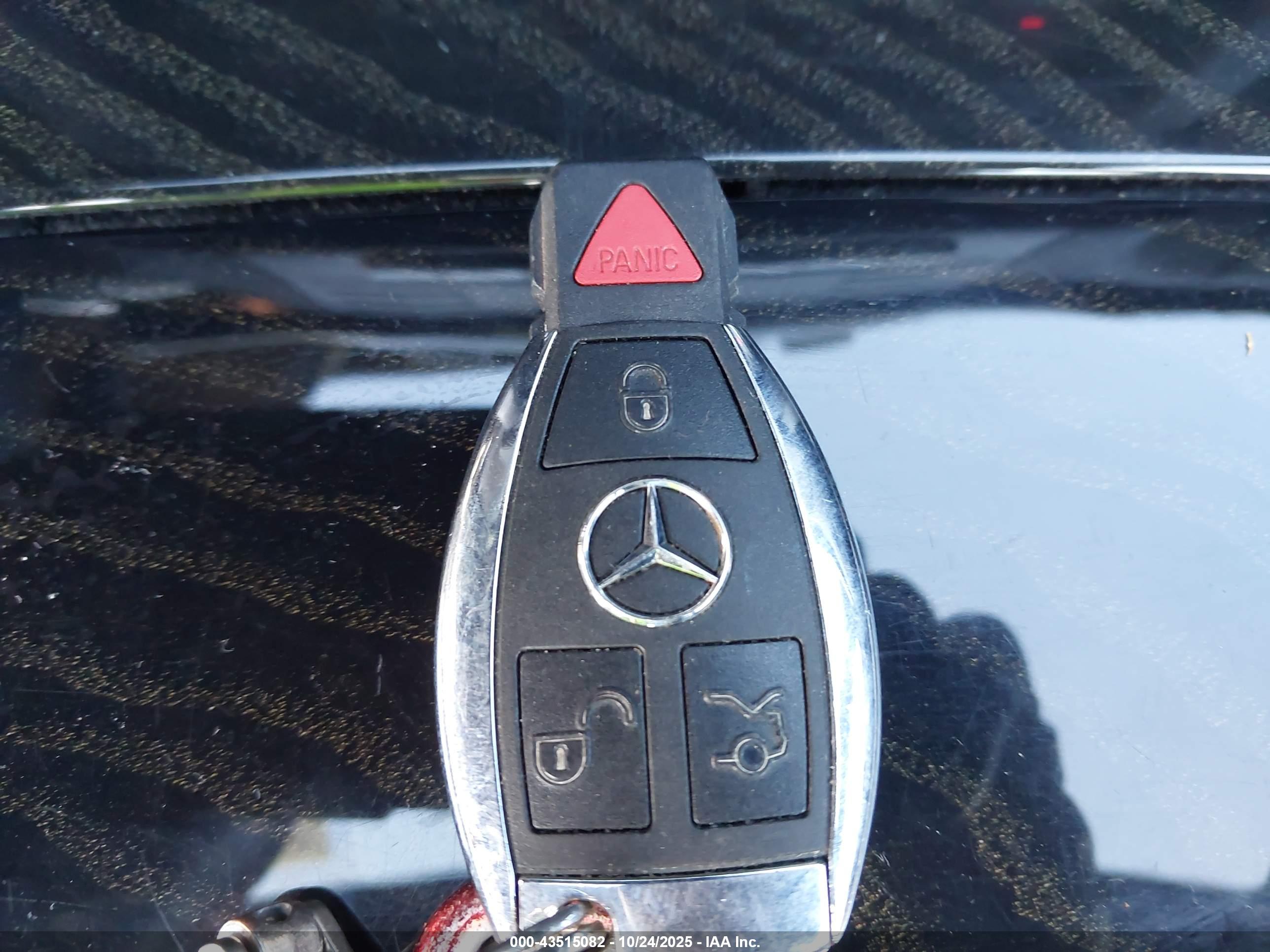 MERCEDES-BENZ E image 11