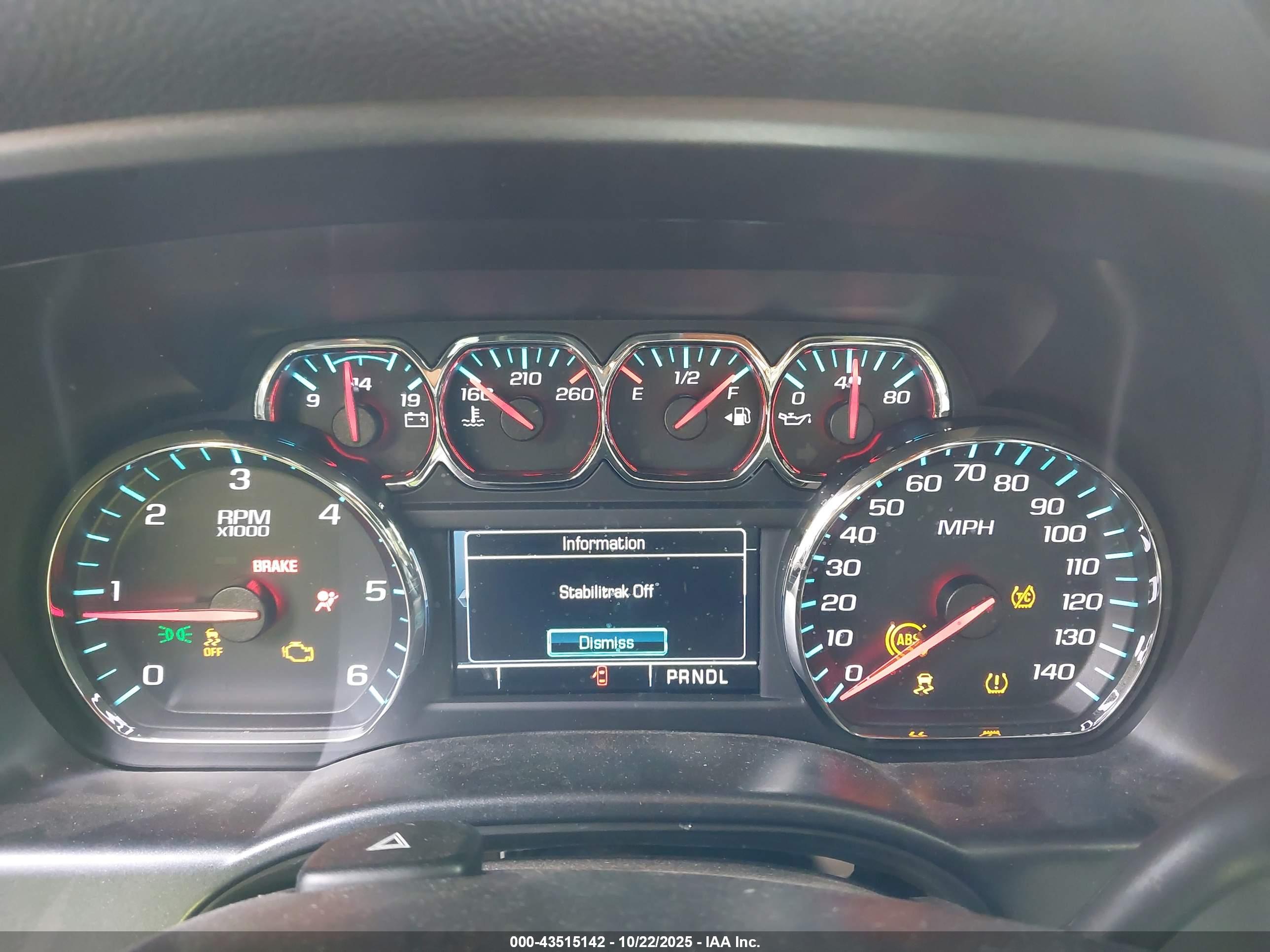 CHEVROLET SILVERADO image 7