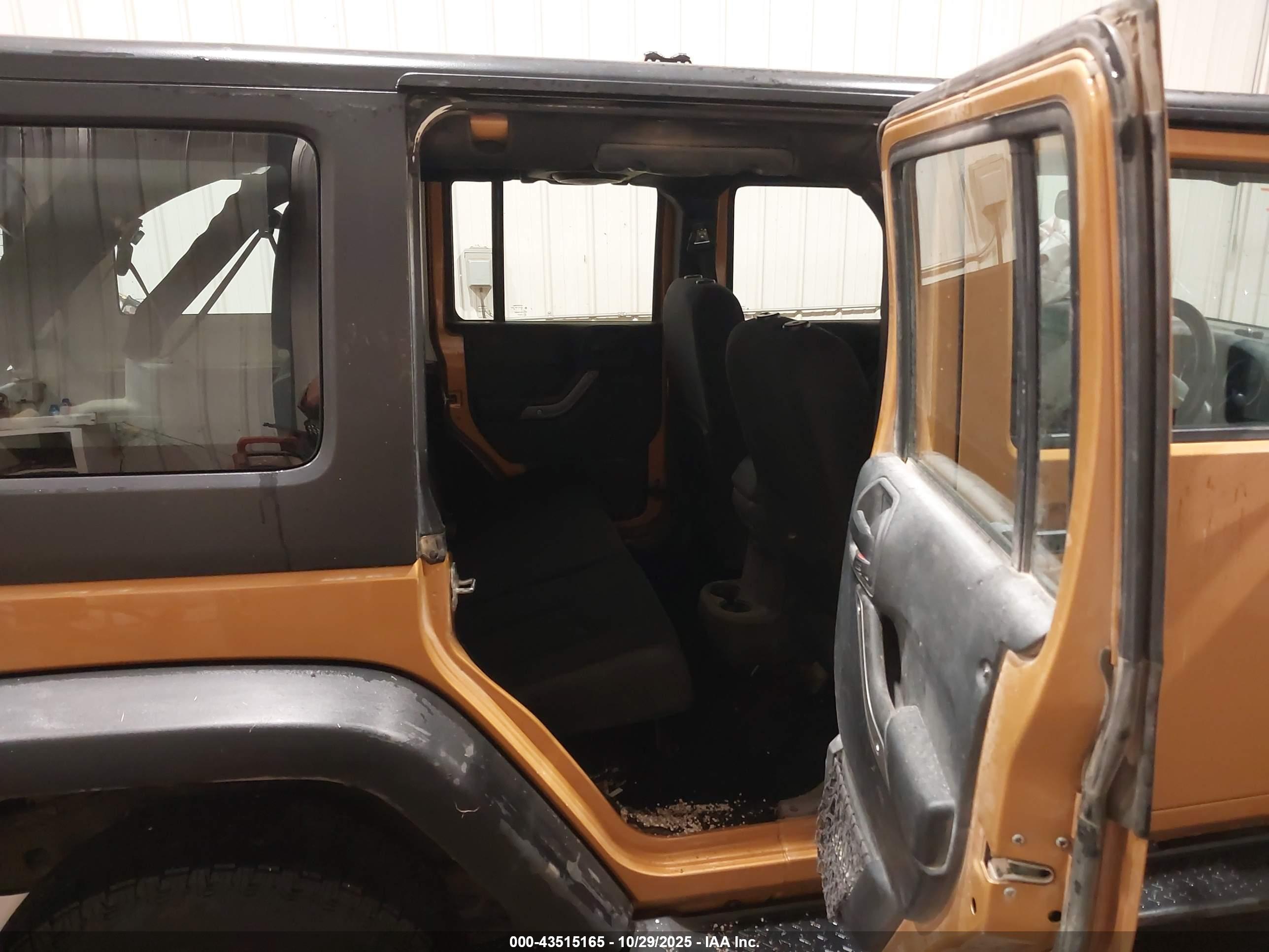 JEEP WRANGLER image 8
