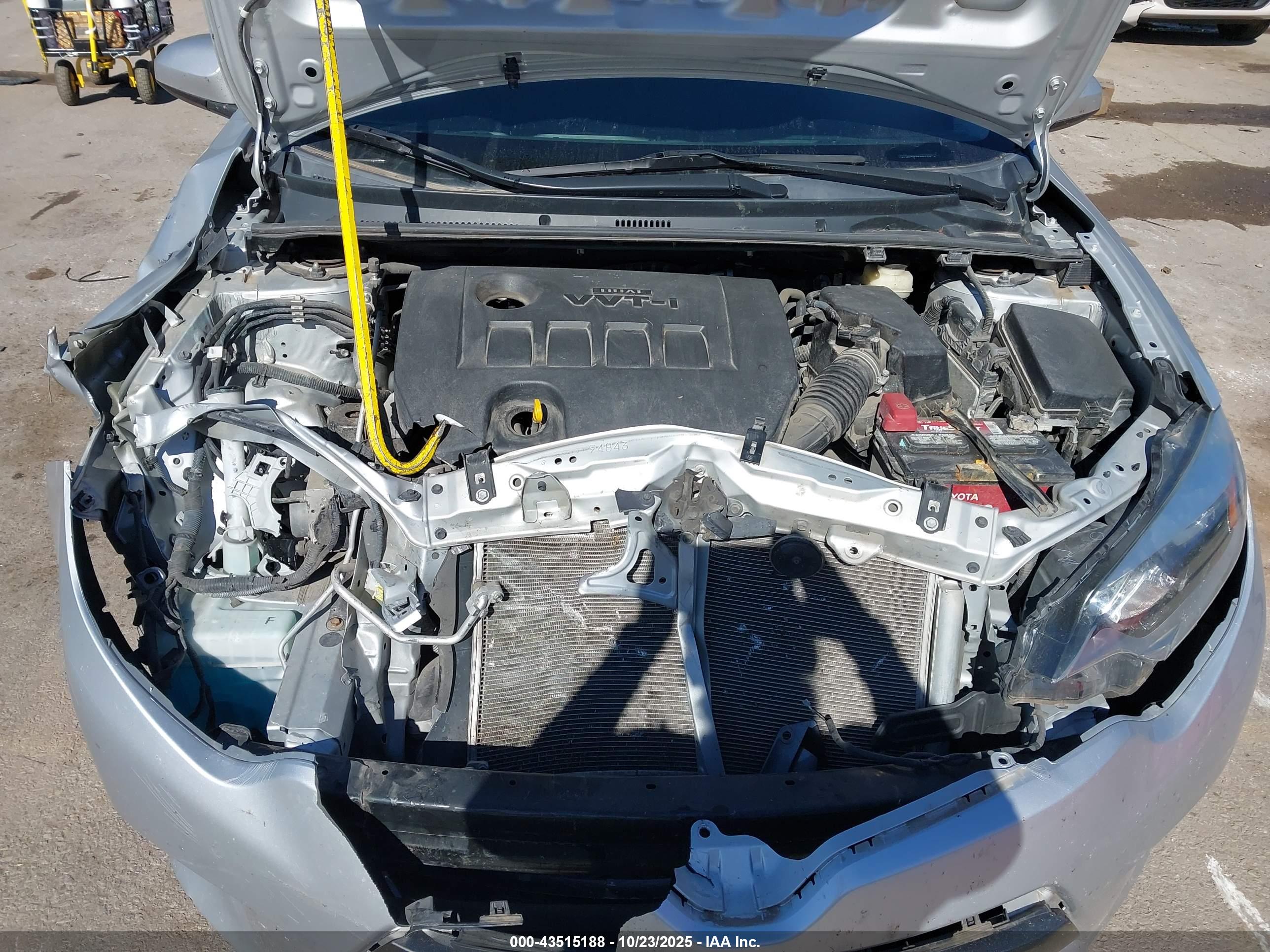 TOYOTA COROLLA image 10