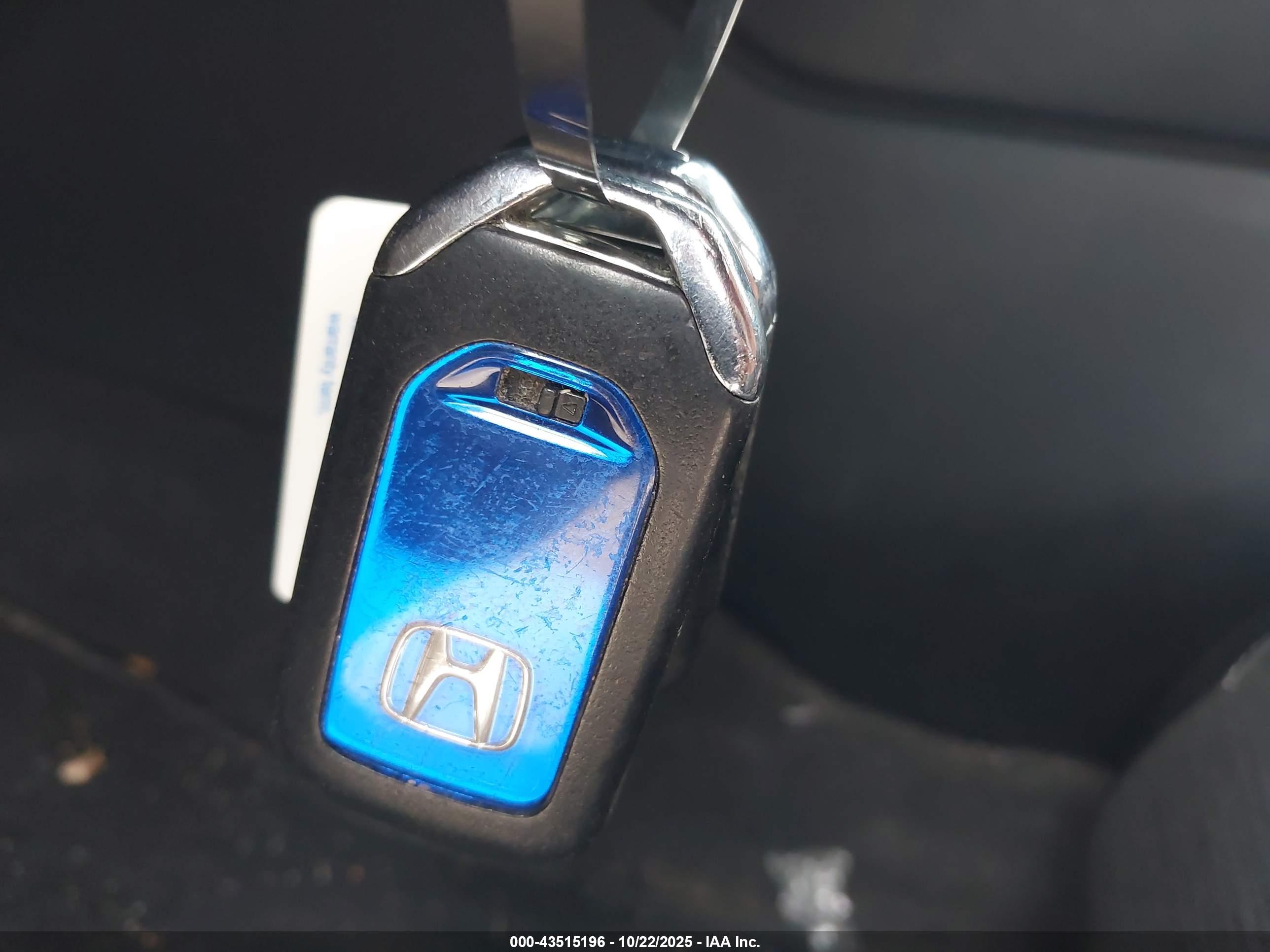HONDA INSIGHT image 11