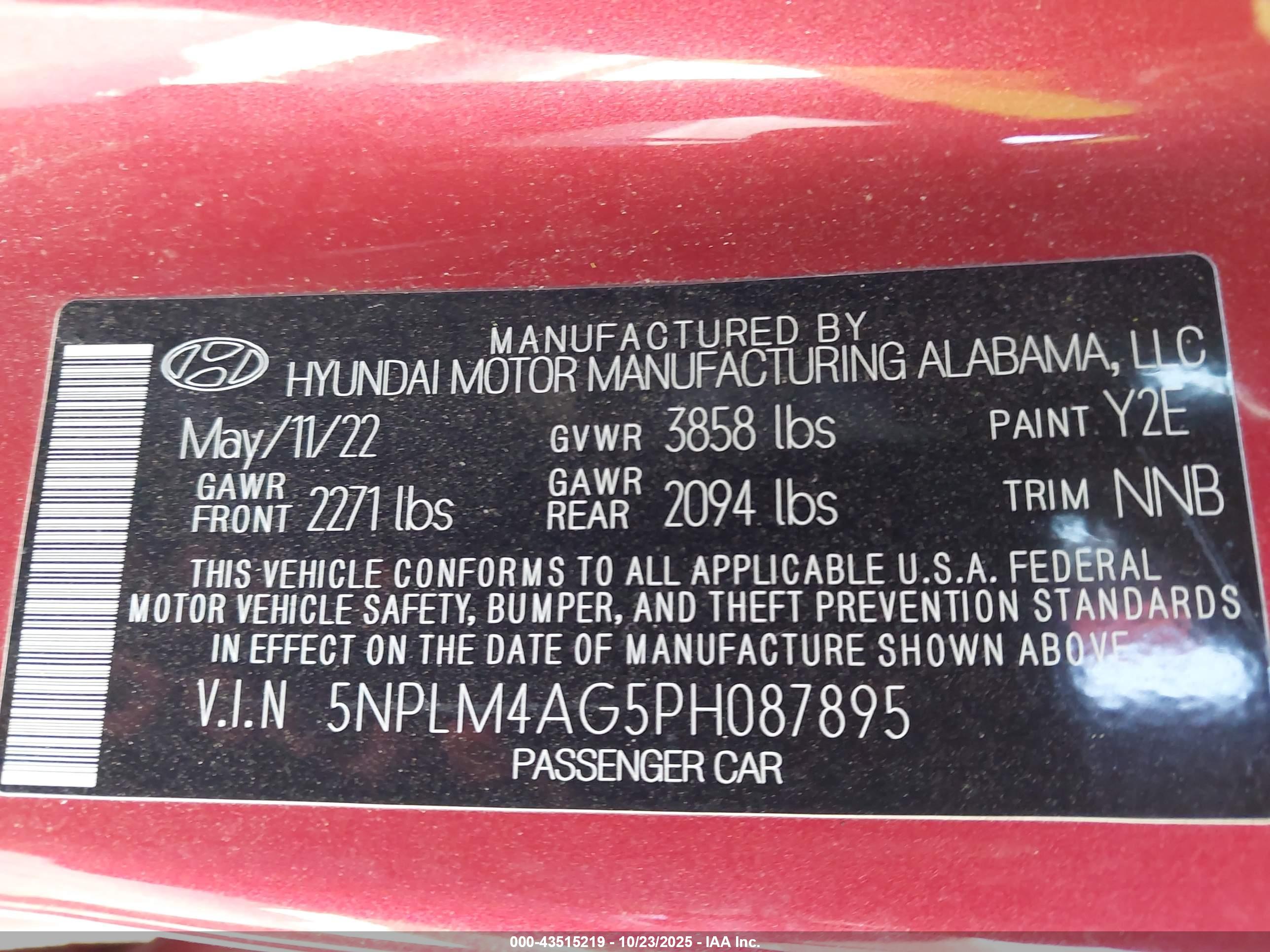 HYUNDAI ELANTRA image 9