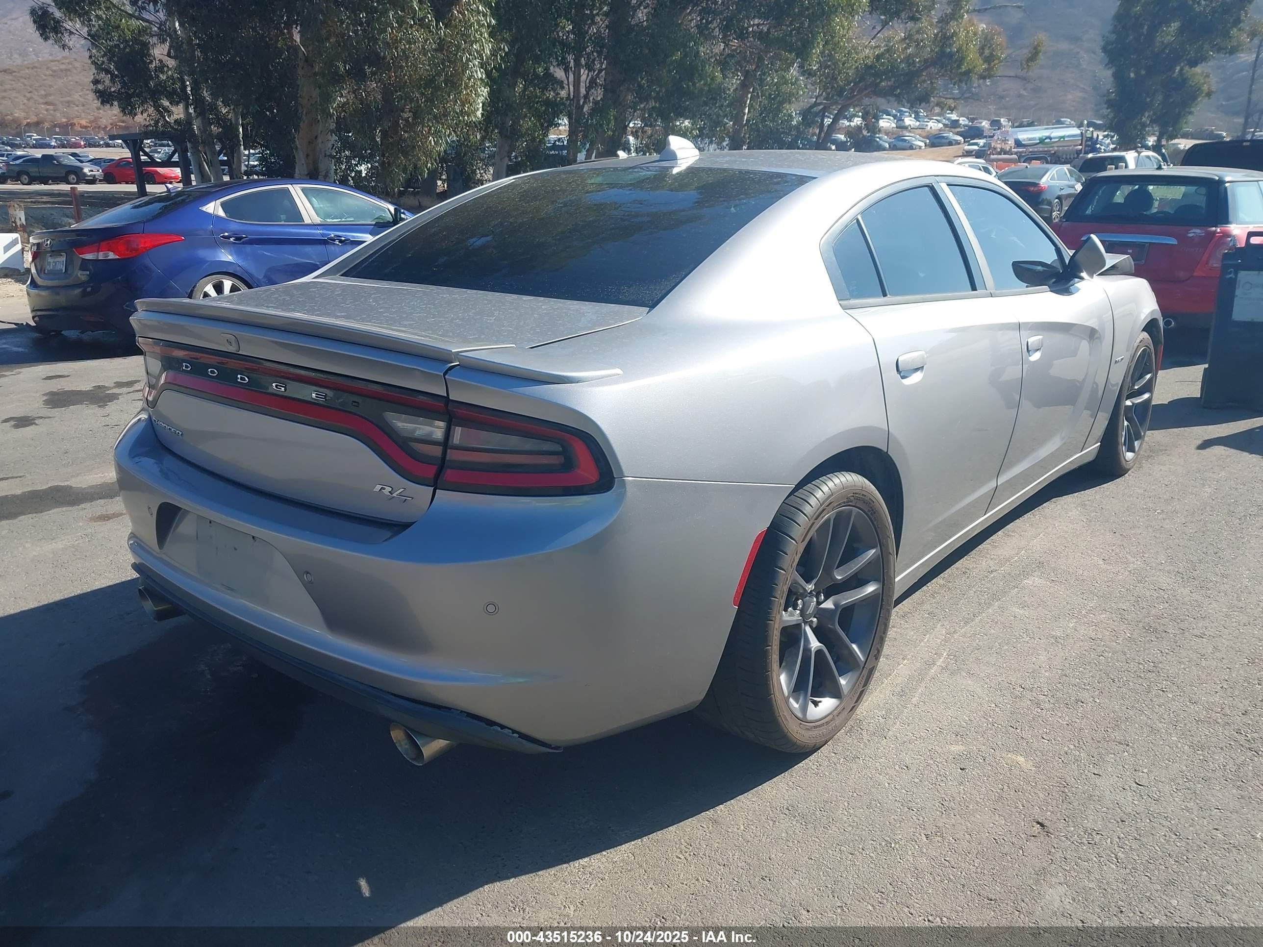 DODGE CHARGER image 4