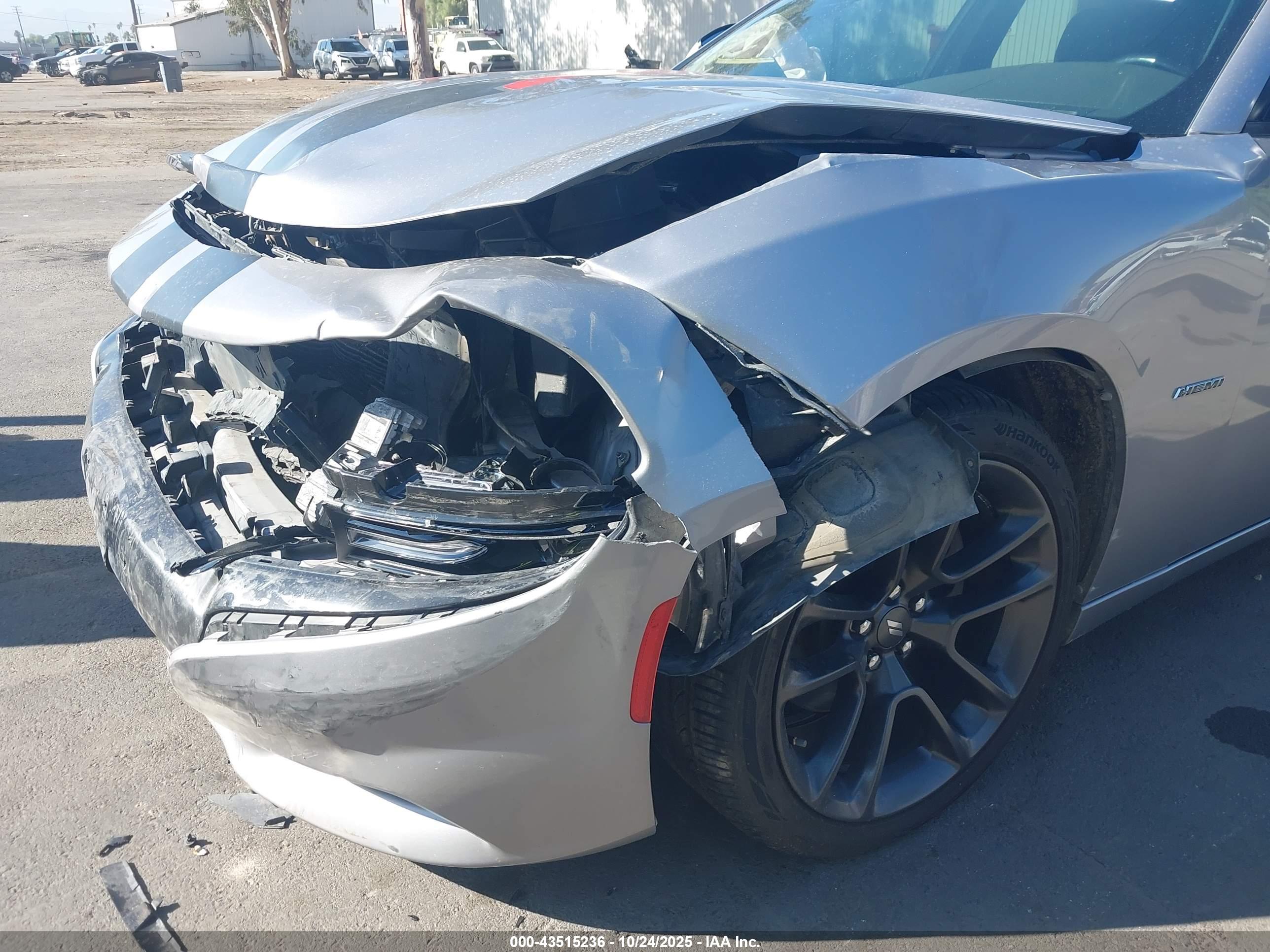DODGE CHARGER image 6
