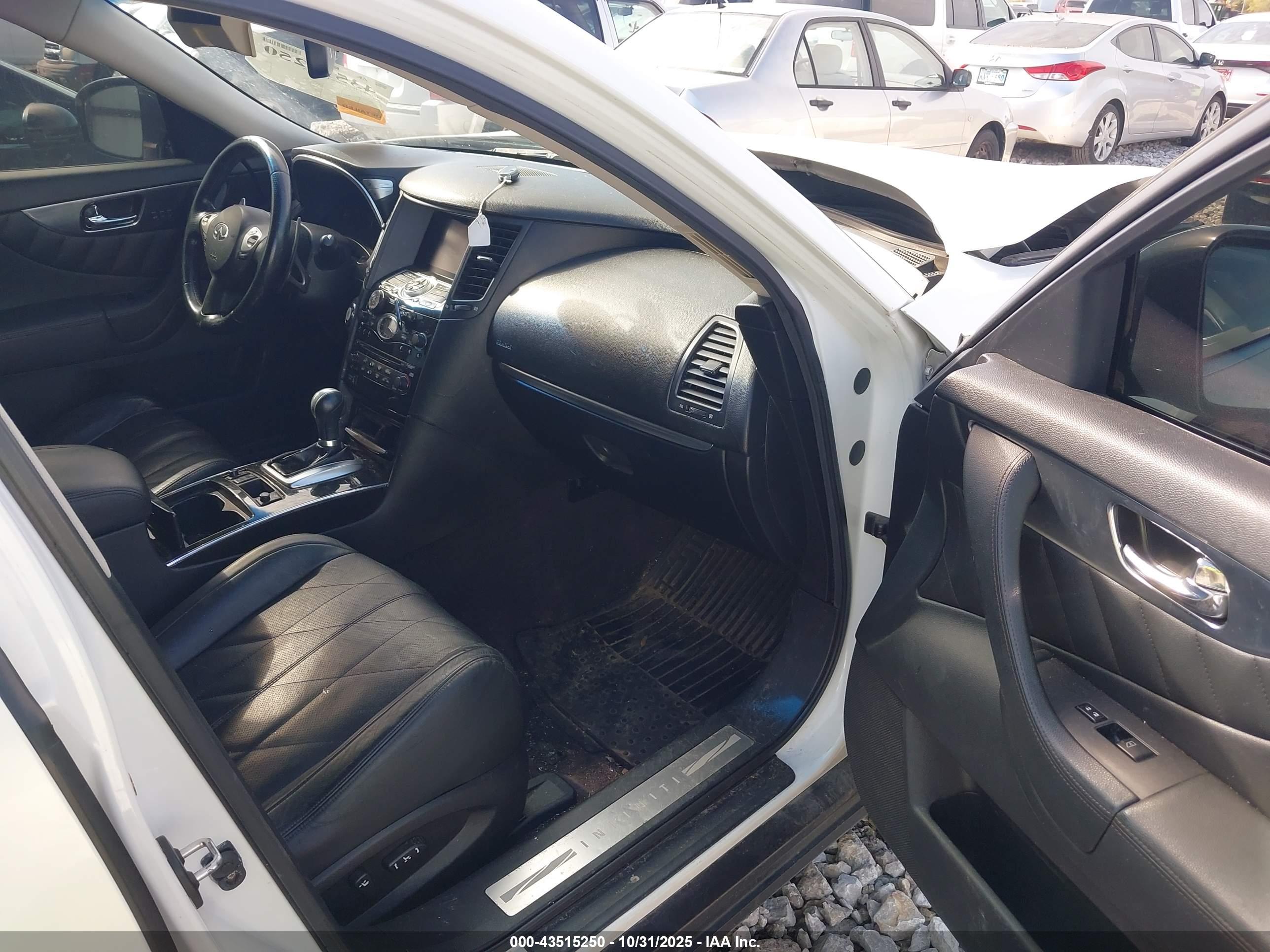 INFINITI FX35 image 5