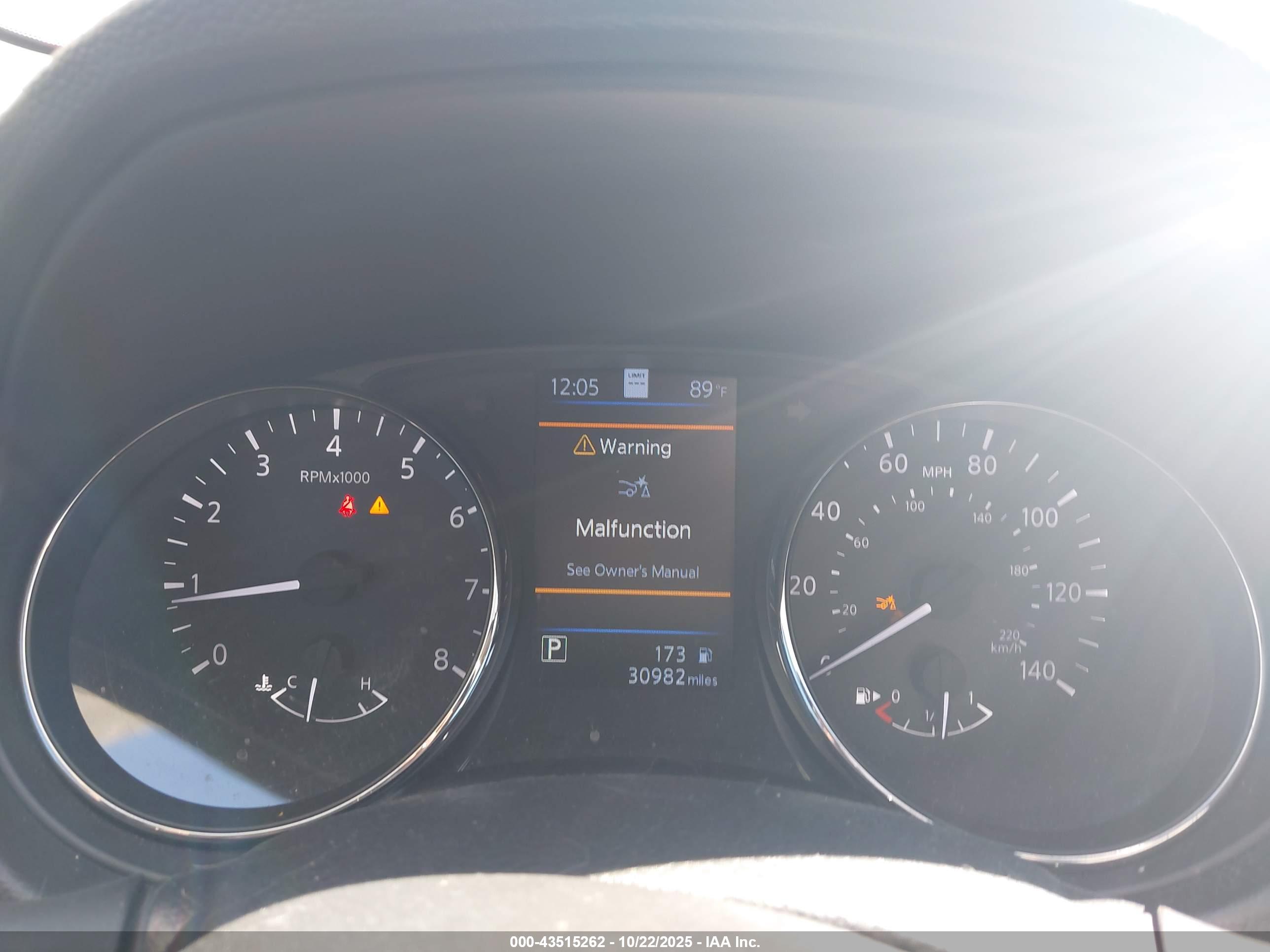 NISSAN ROGUE image 7