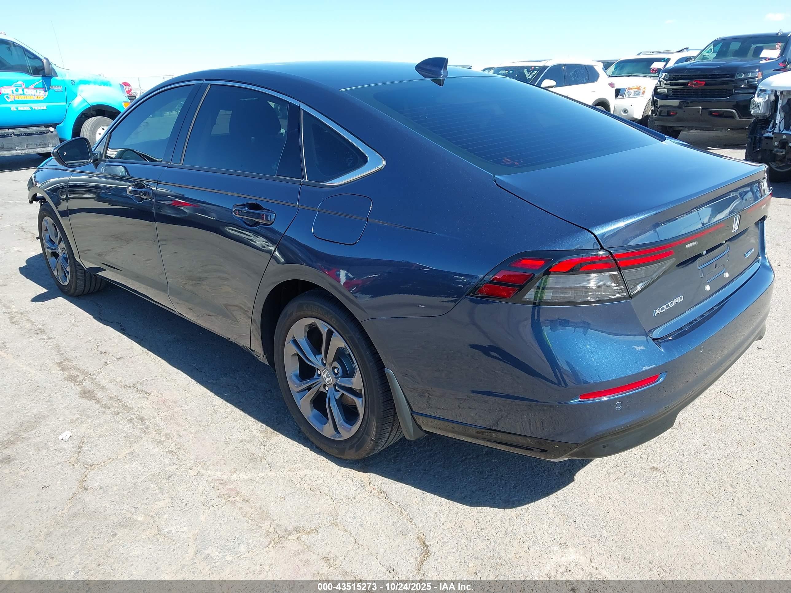 HONDA ACCORD image 3