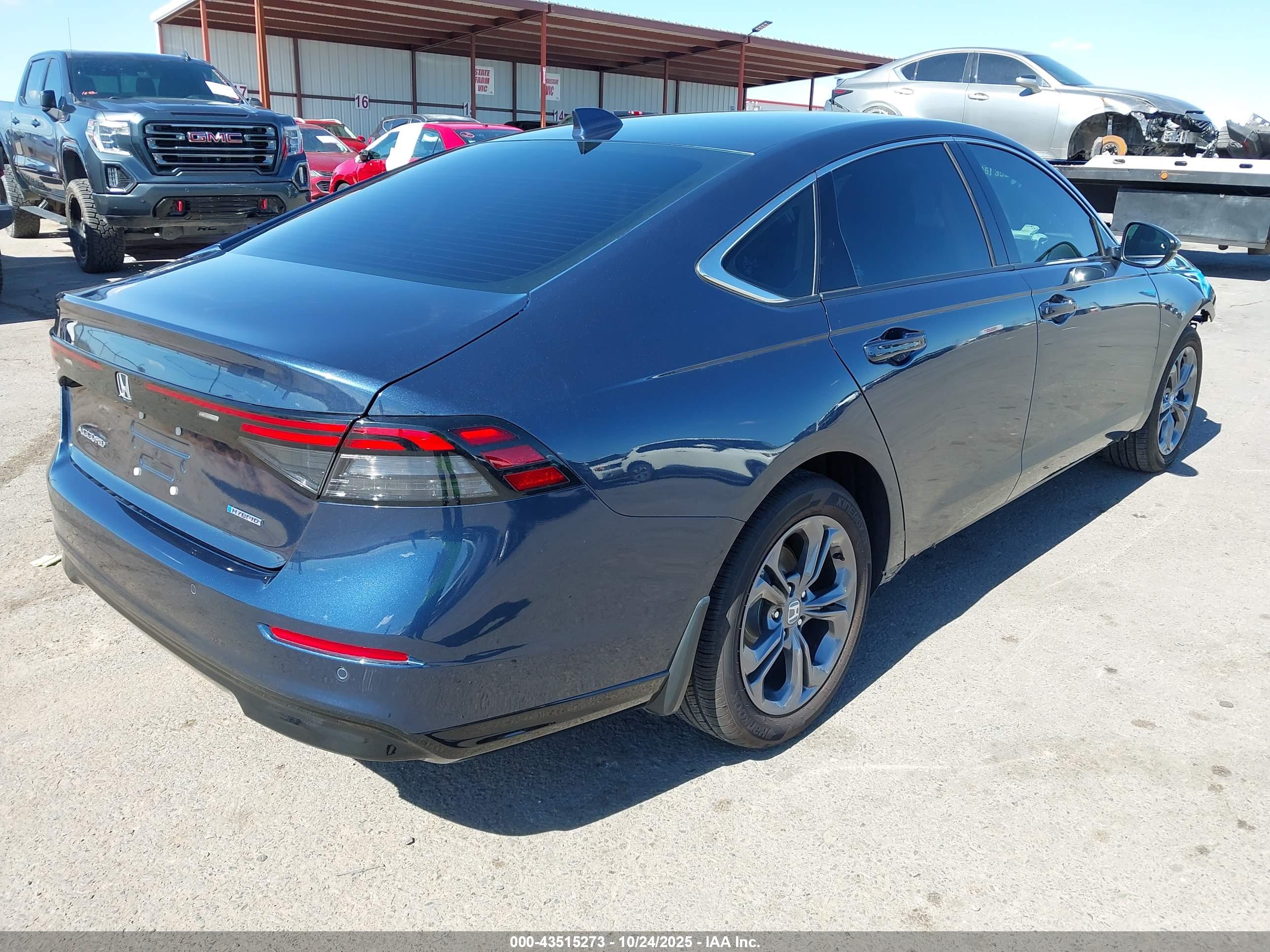 HONDA ACCORD image 4