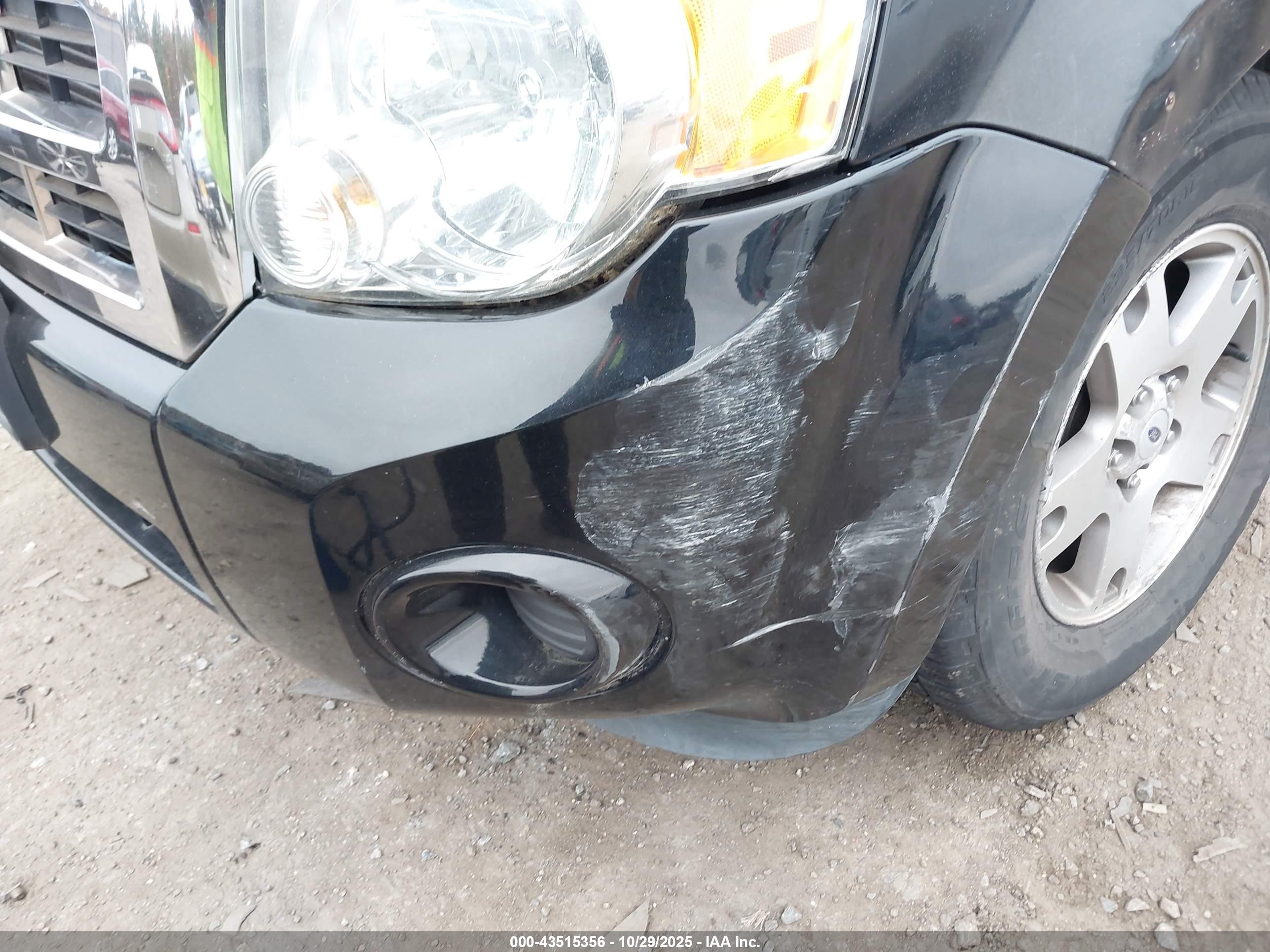 FORD ESCAPE image 6