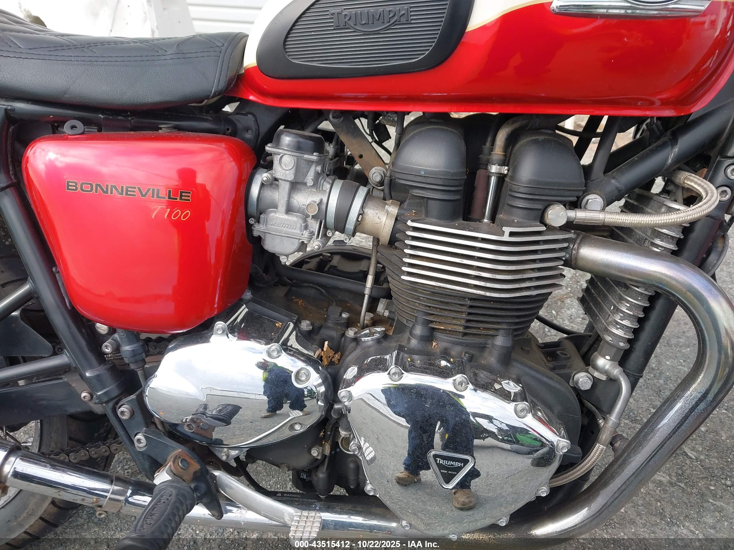TRIUMPH MOTORCYCLE image 8