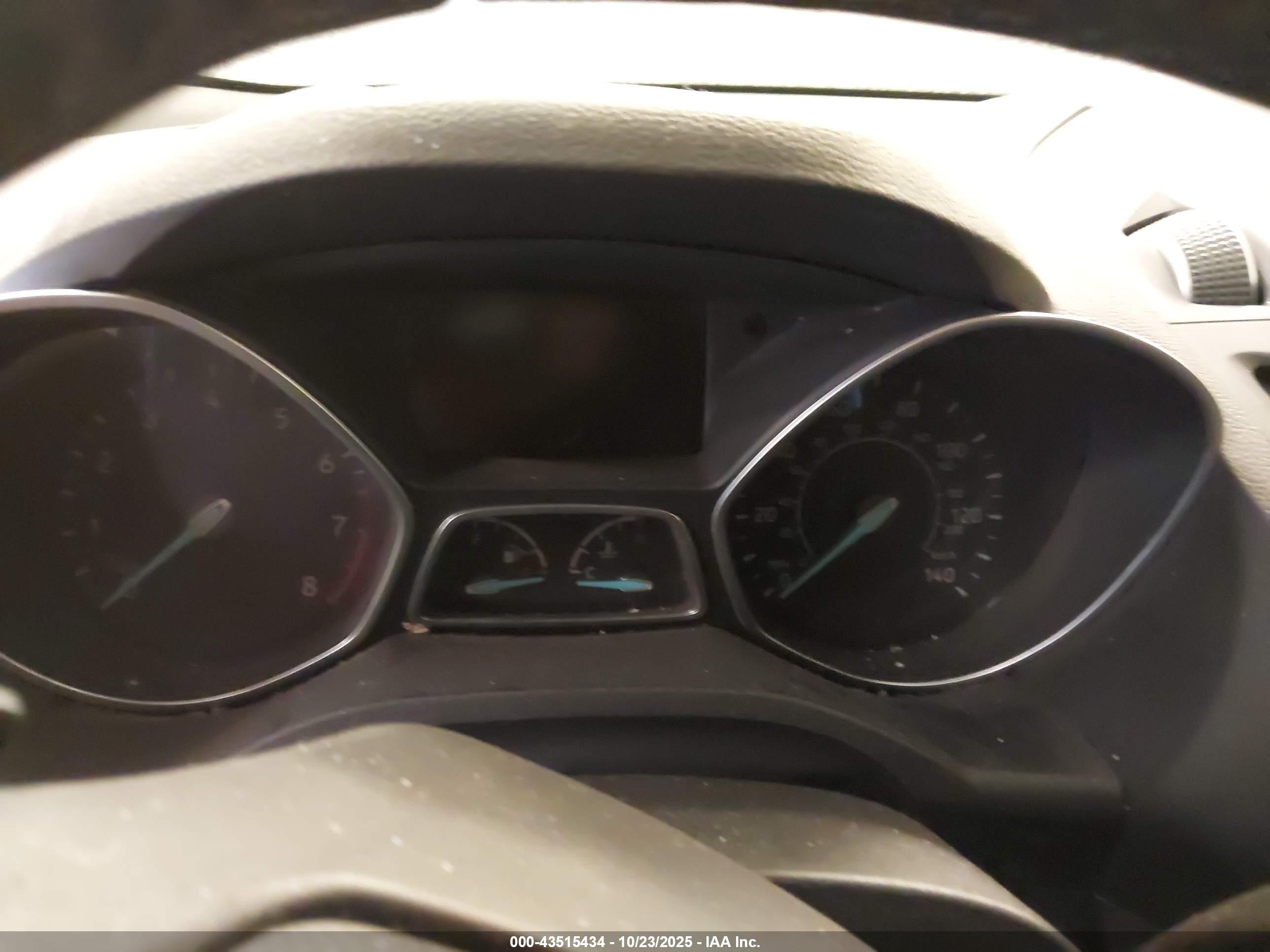FORD ESCAPE image 7