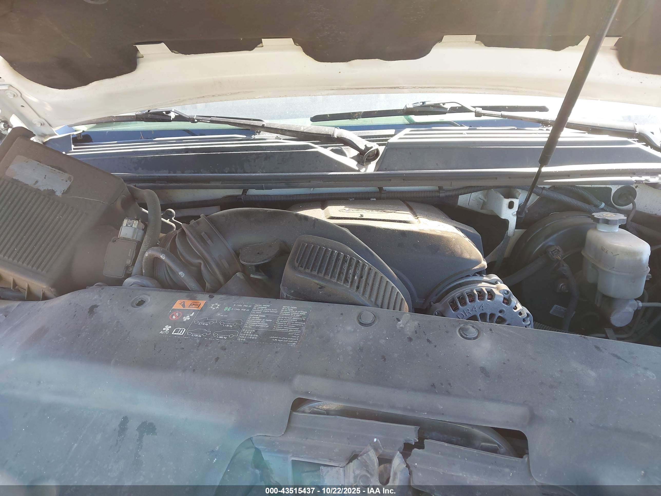 CADILLAC ESCALADE image 10