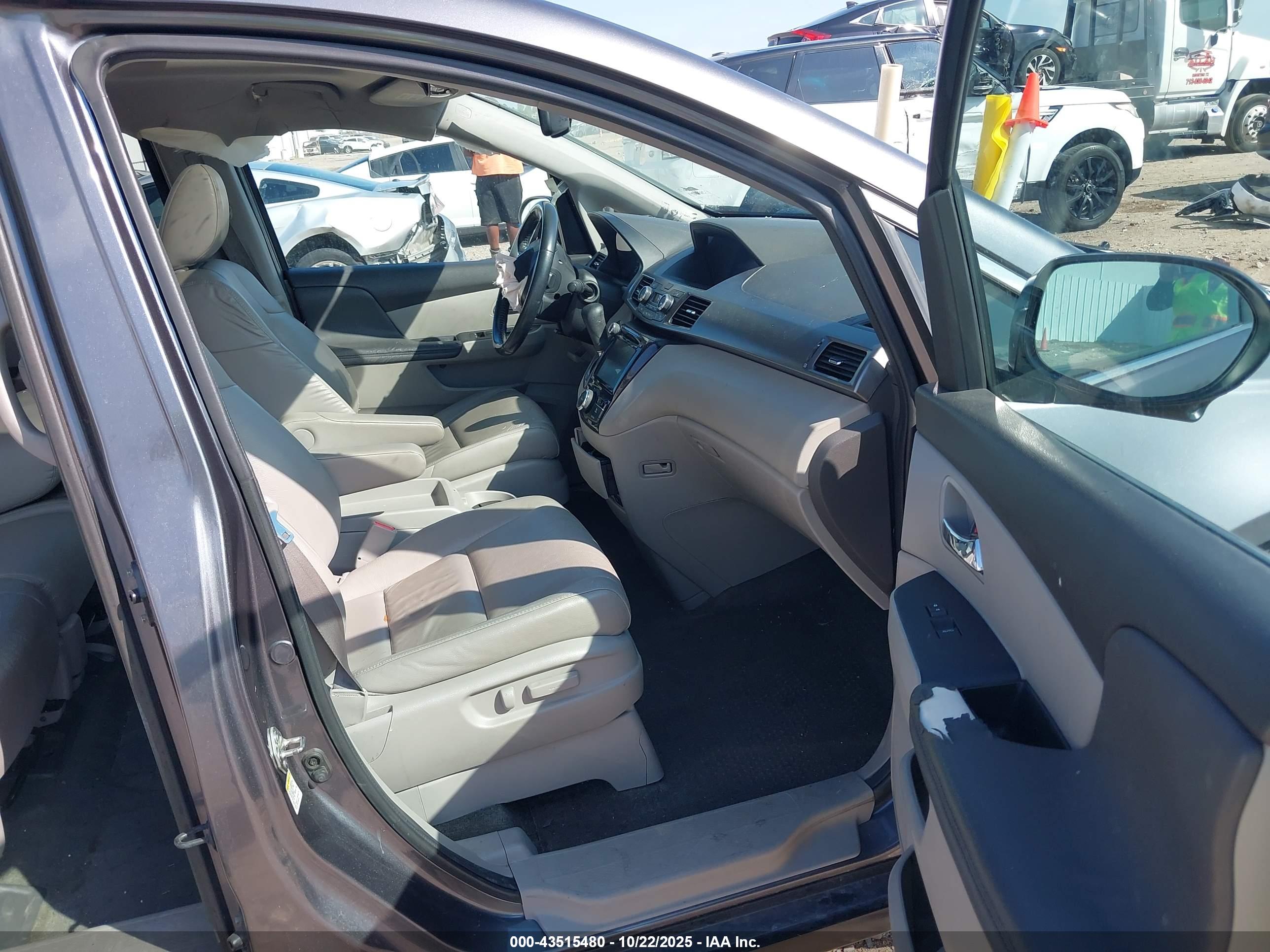 HONDA ODYSSEY image 5
