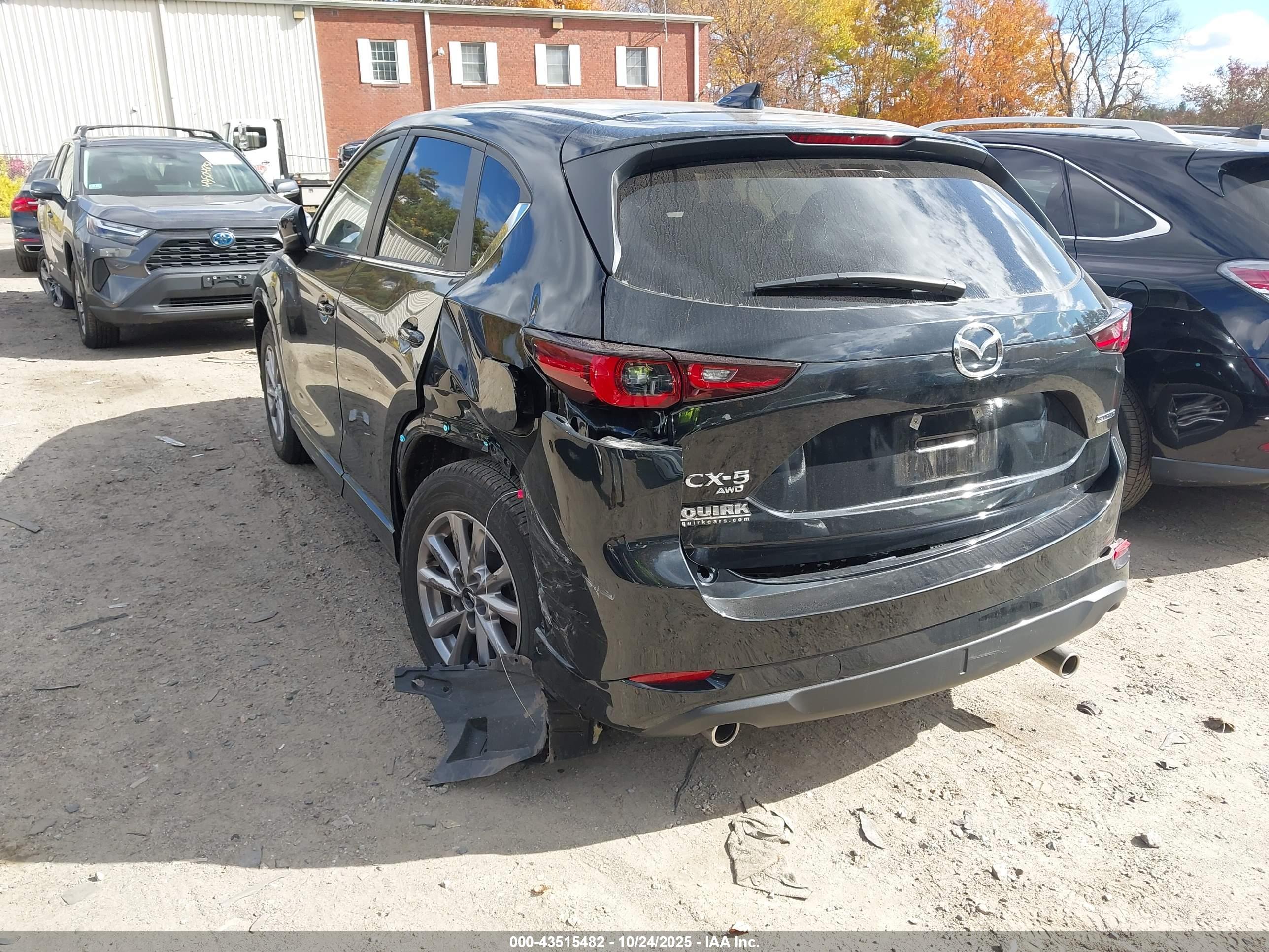 MAZDA CX-5 image 3