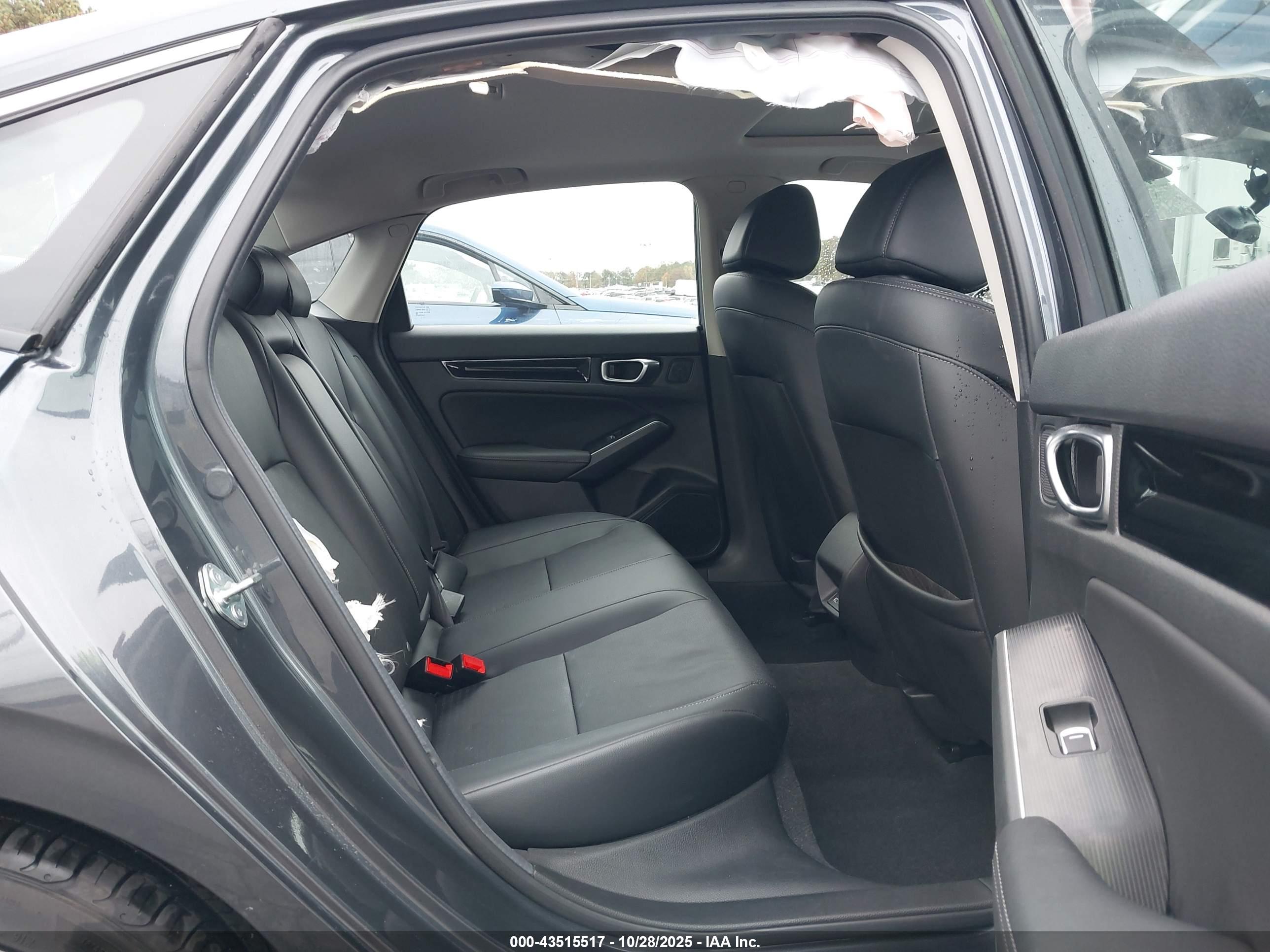 HONDA CIVIC image 8