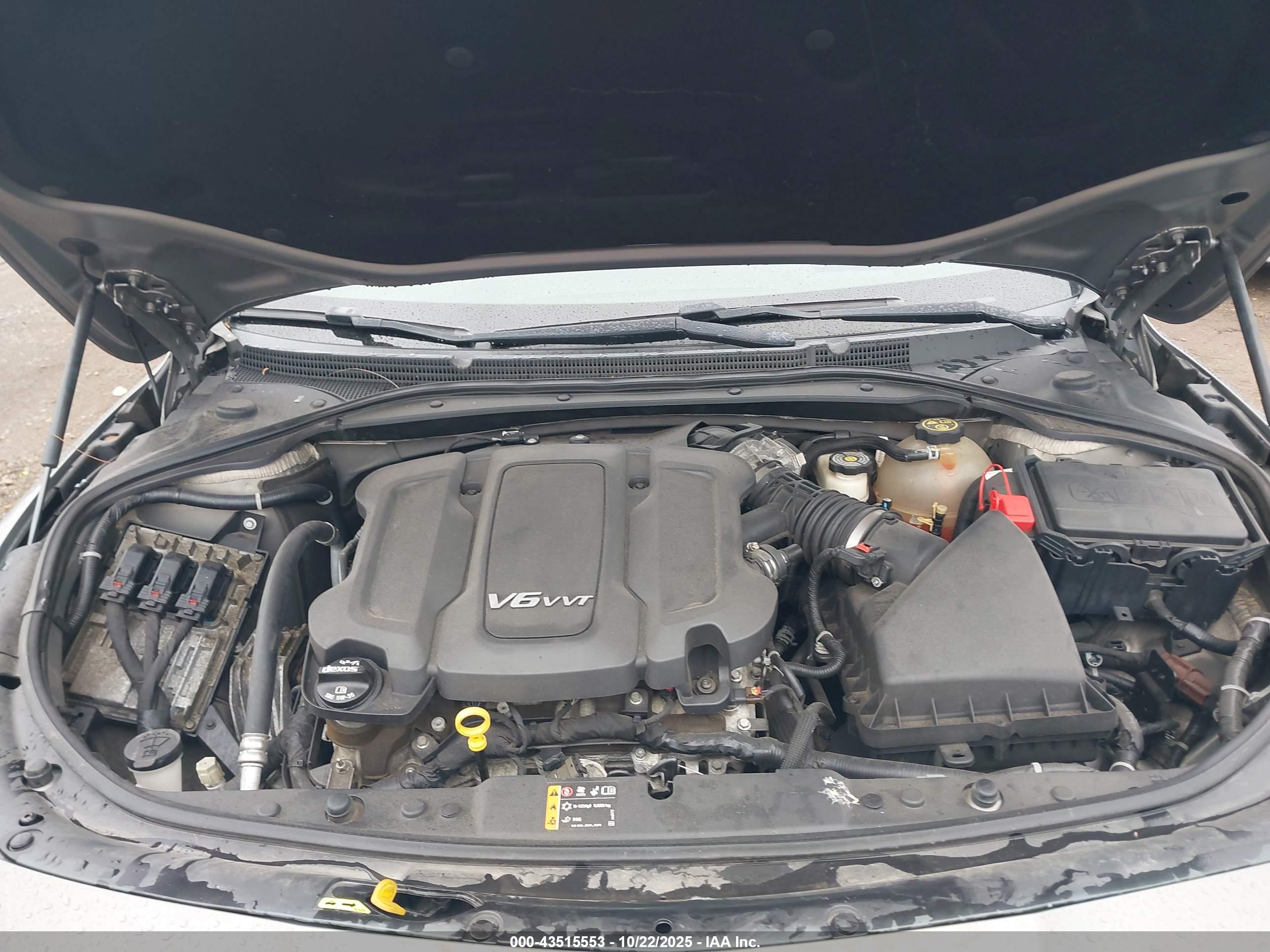 BUICK LACROSSE image 10