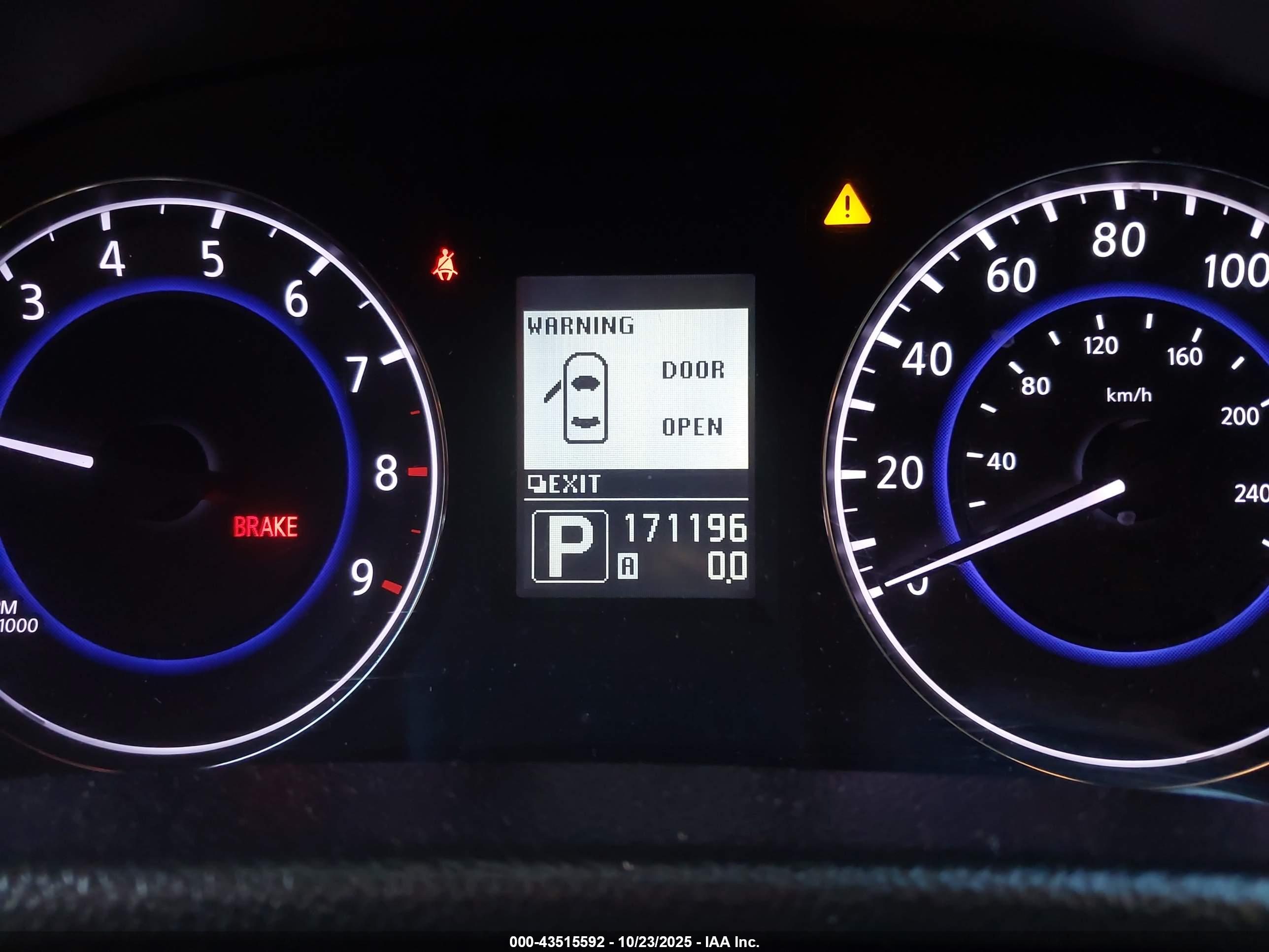 INFINITI G37X image 7