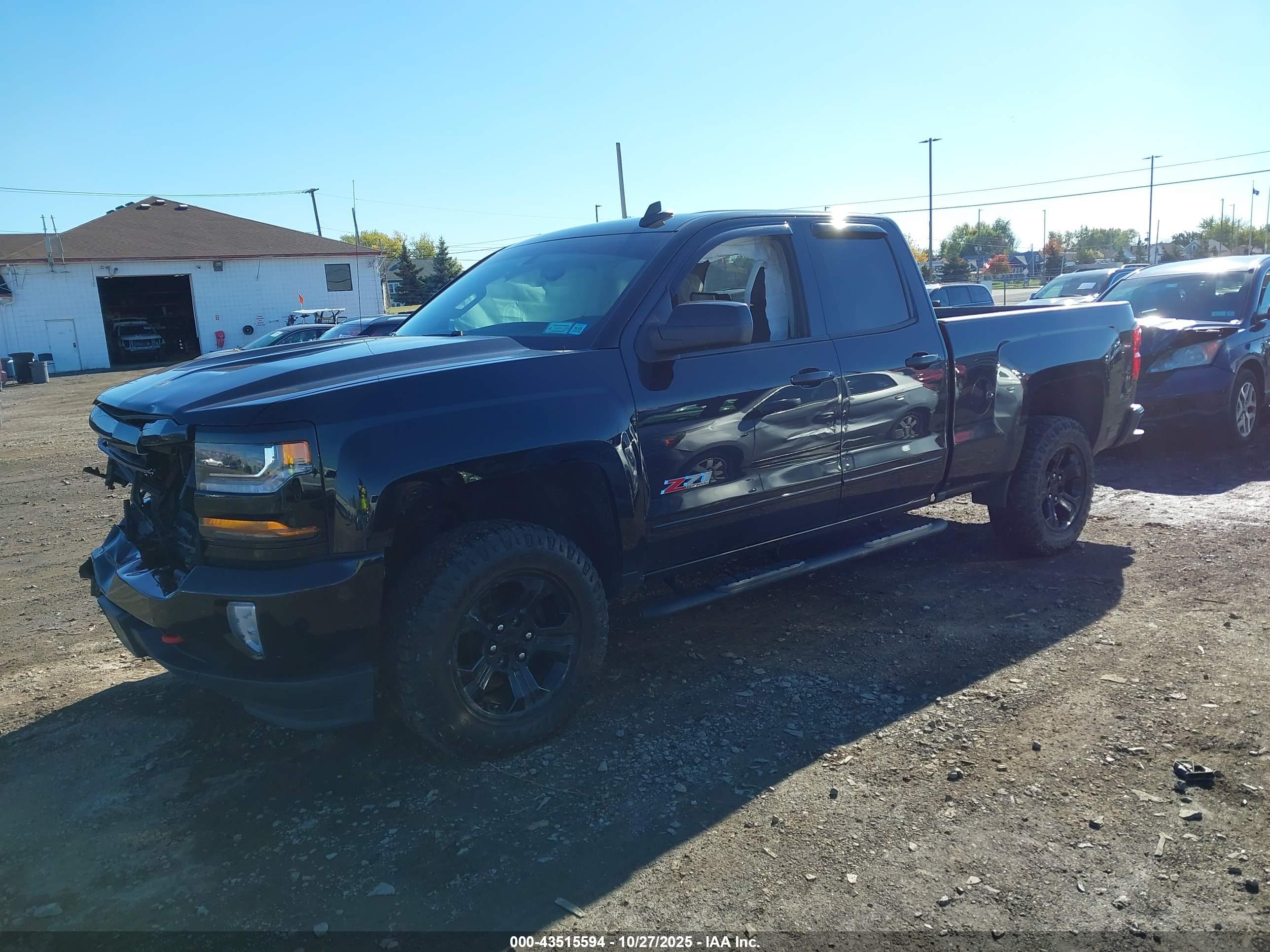 CHEVROLET SILVERADO image 2