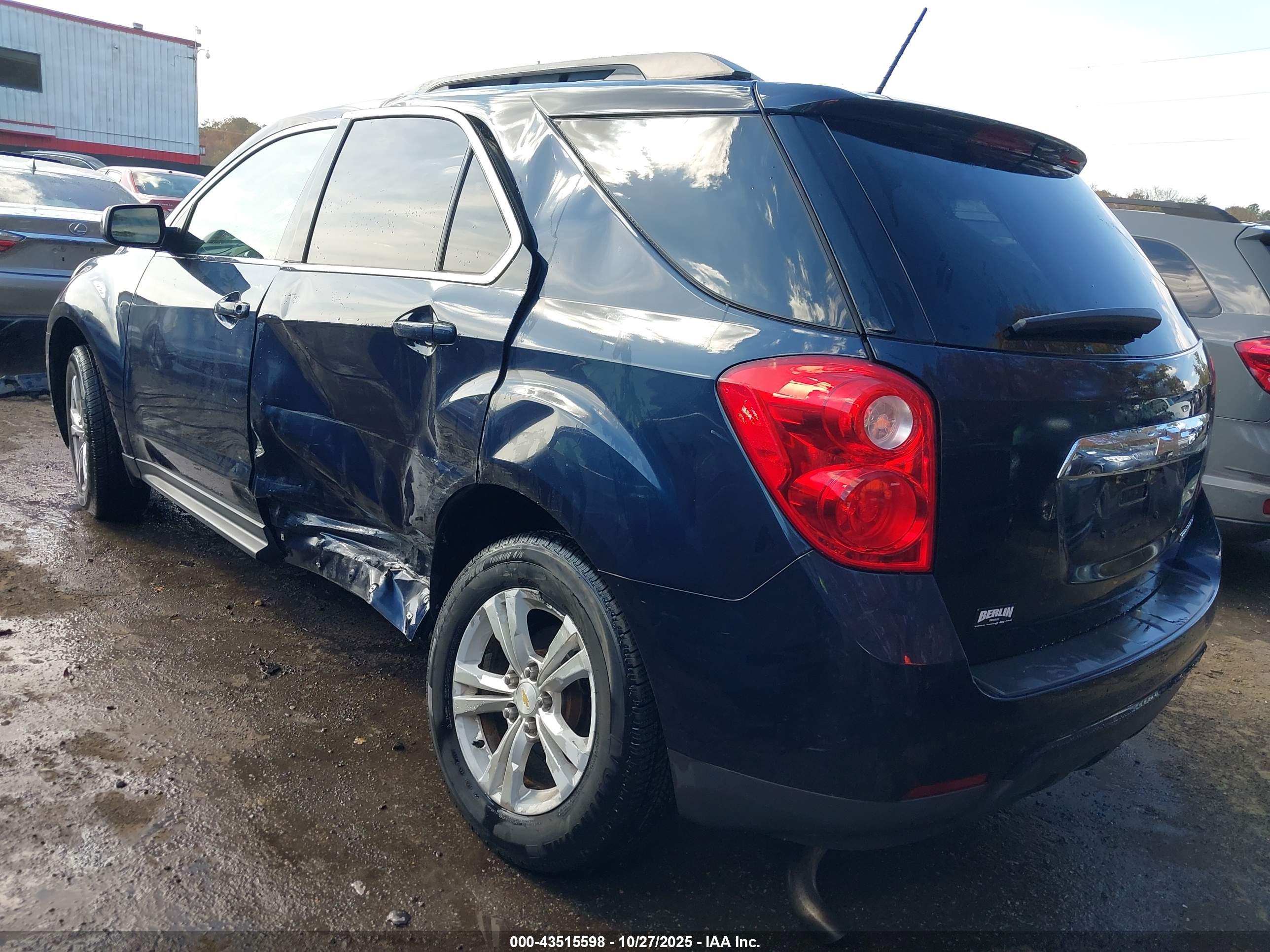 CHEVROLET EQUINOX image 3