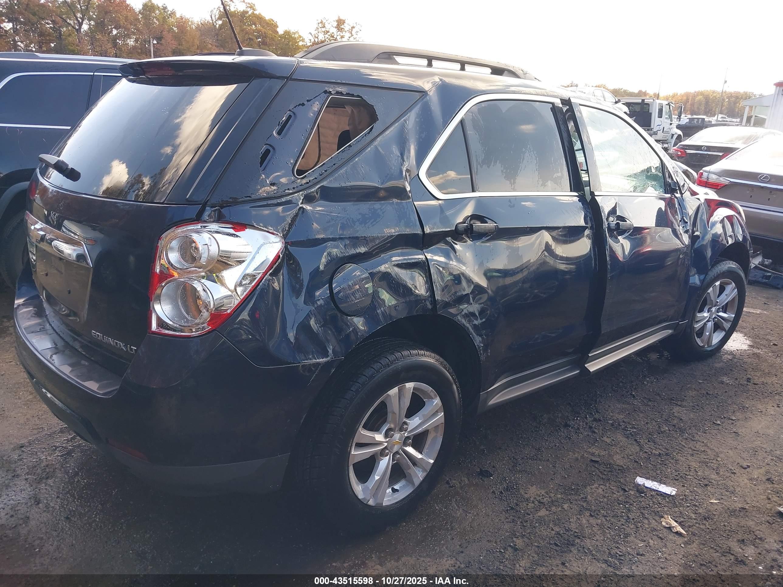 CHEVROLET EQUINOX image 4