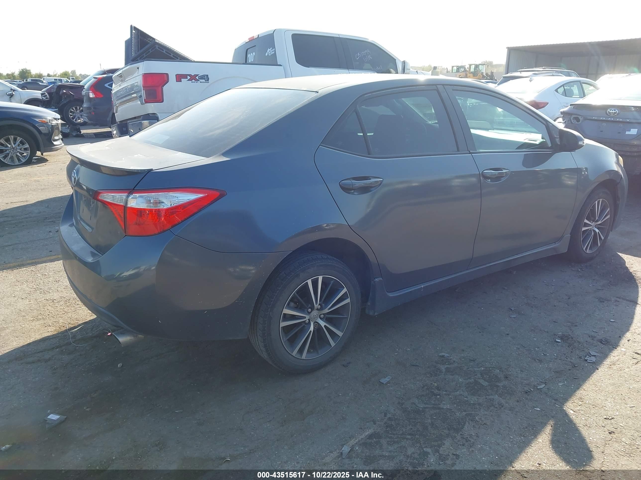 TOYOTA COROLLA image 4