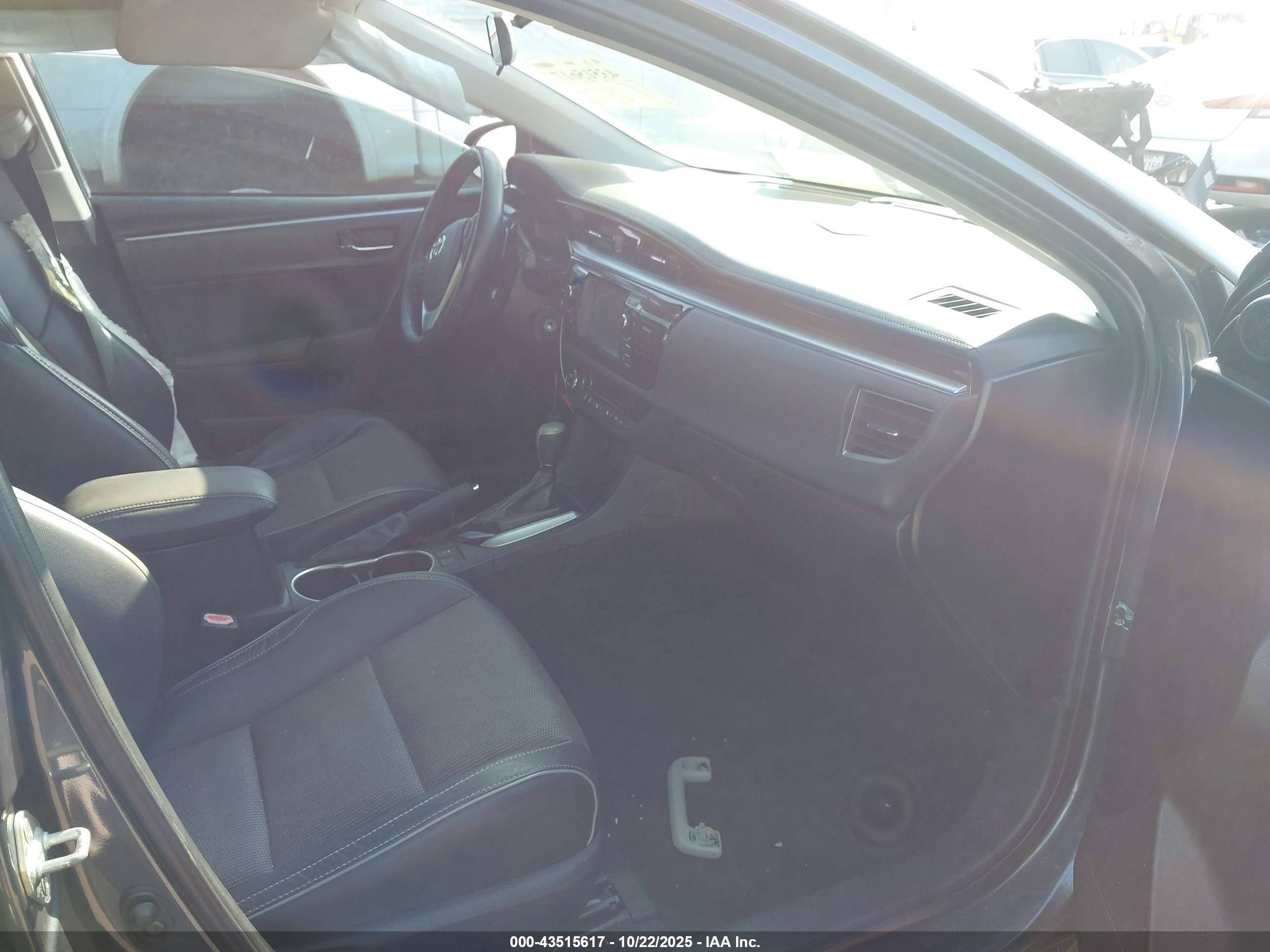 TOYOTA COROLLA image 5