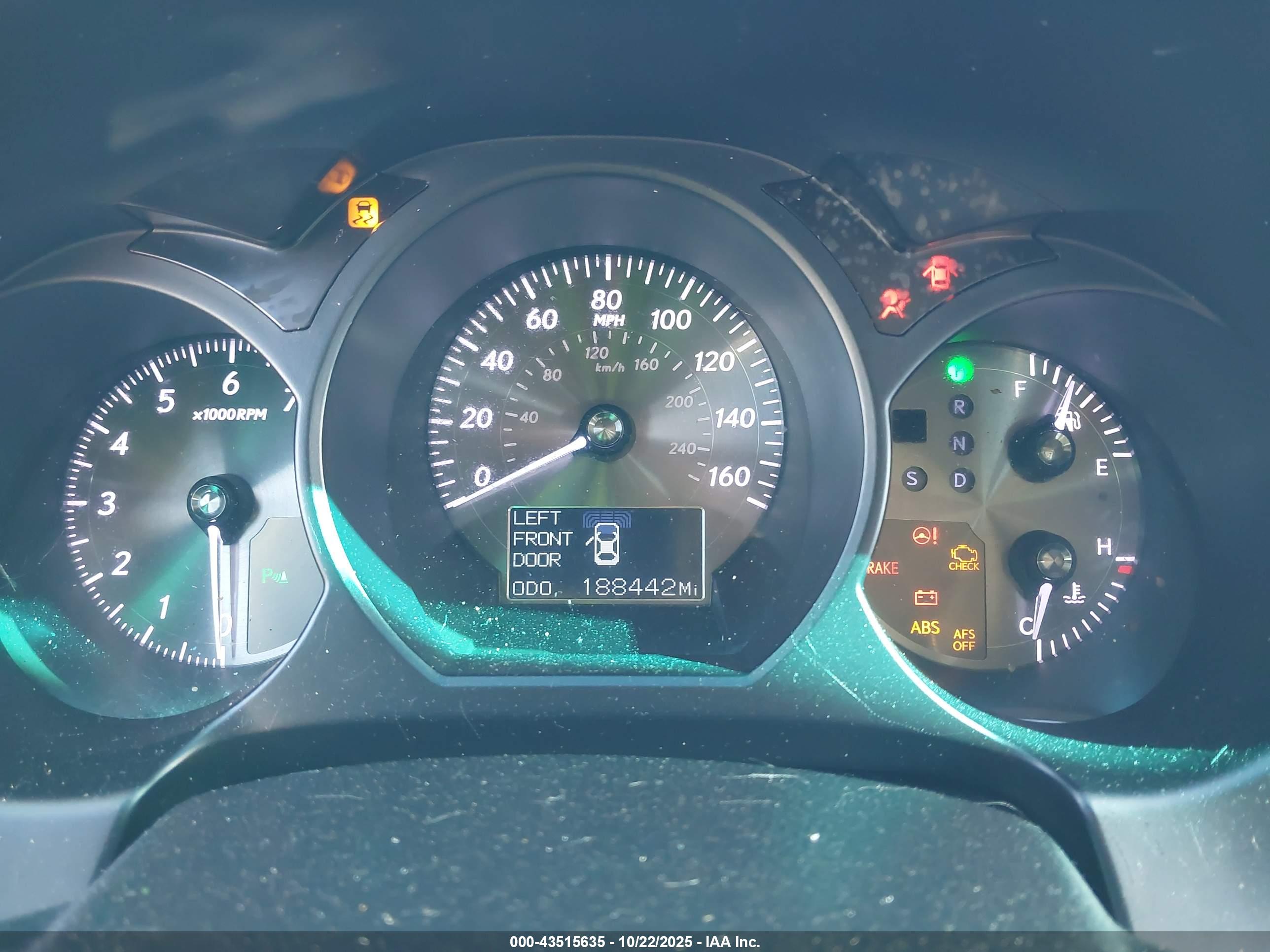 LEXUS GS image 7