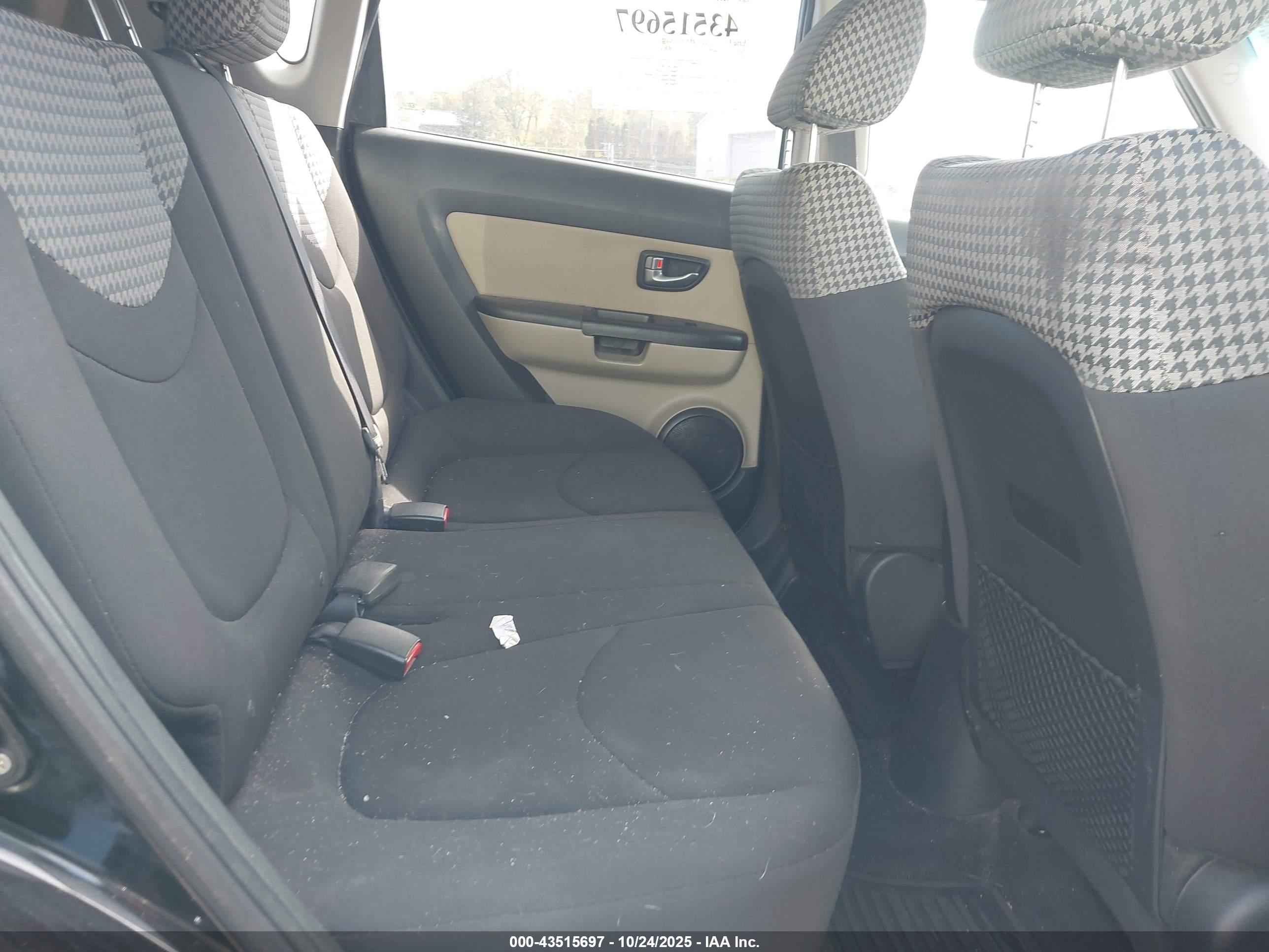 KIA SOUL image 8