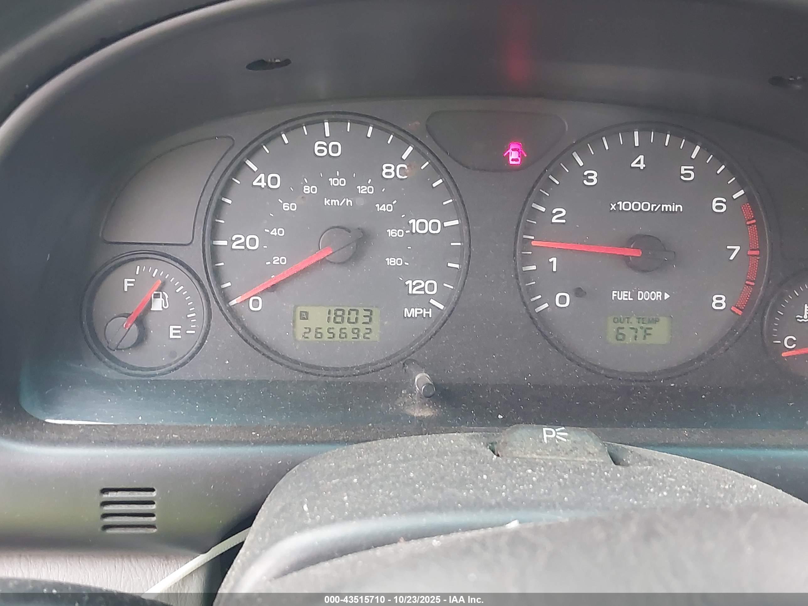 SUBARU FORESTER image 7