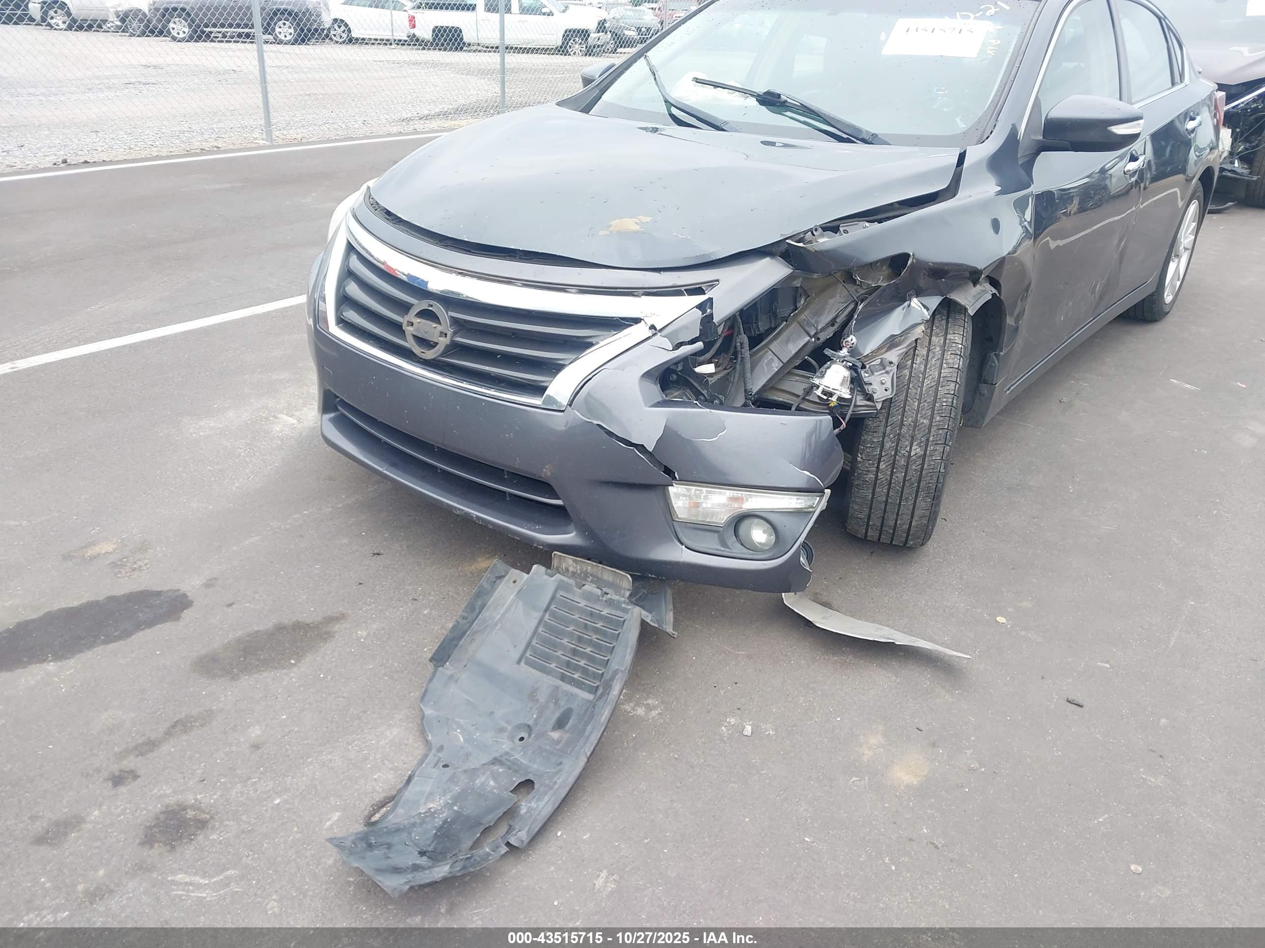 NISSAN ALTIMA image 6