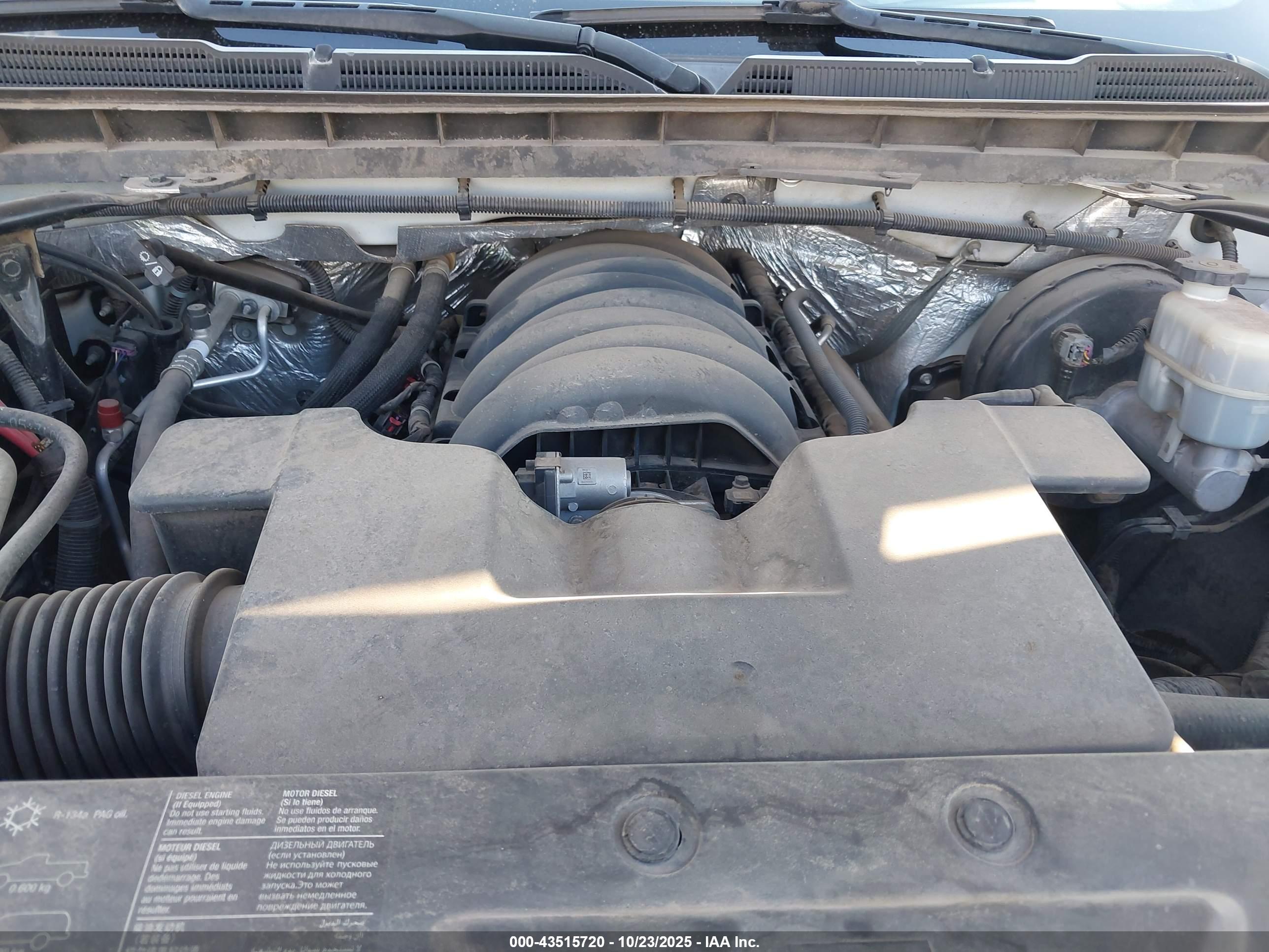 CHEVROLET SILVERADO image 10