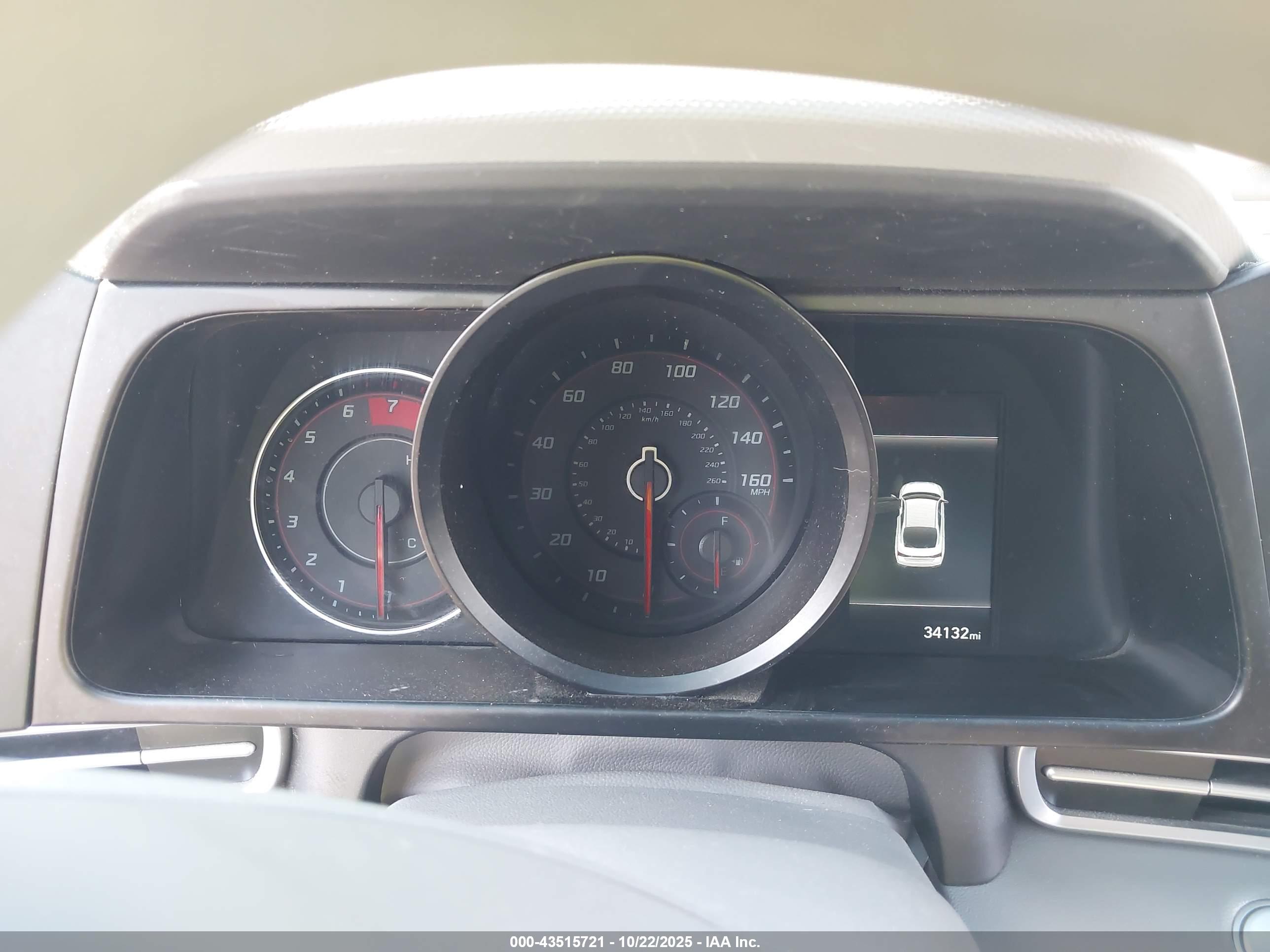 HYUNDAI ELANTRA image 7