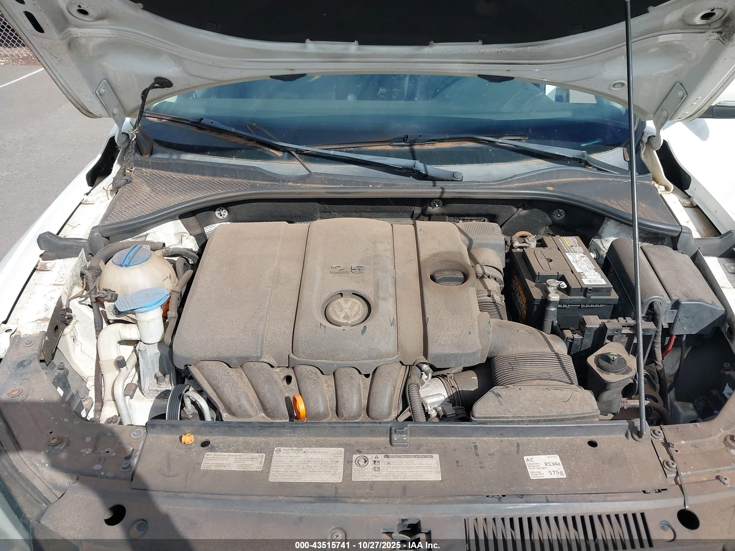 VOLKSWAGEN PASSAT image 10