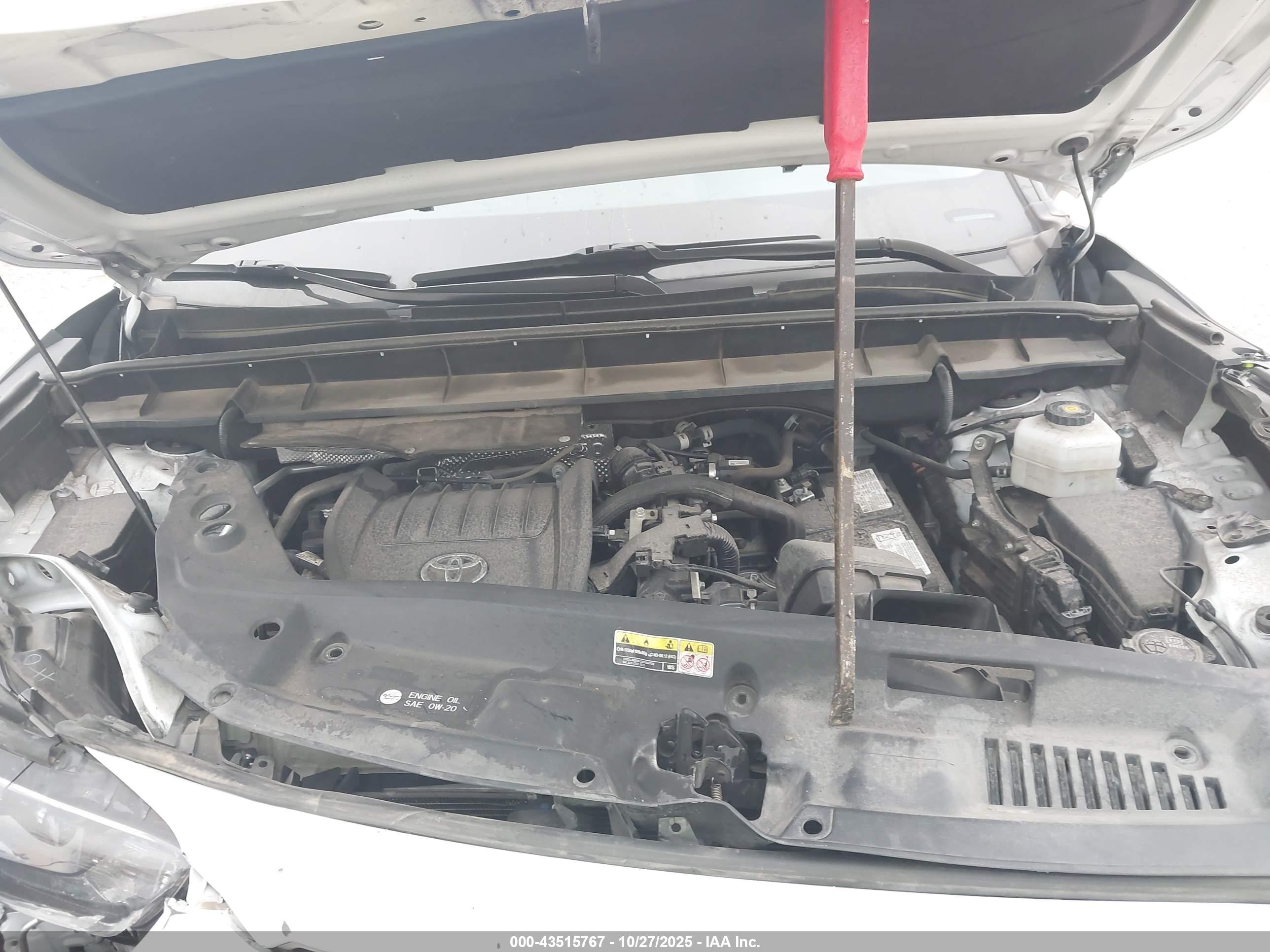 TOYOTA HIGHLANDER image 10