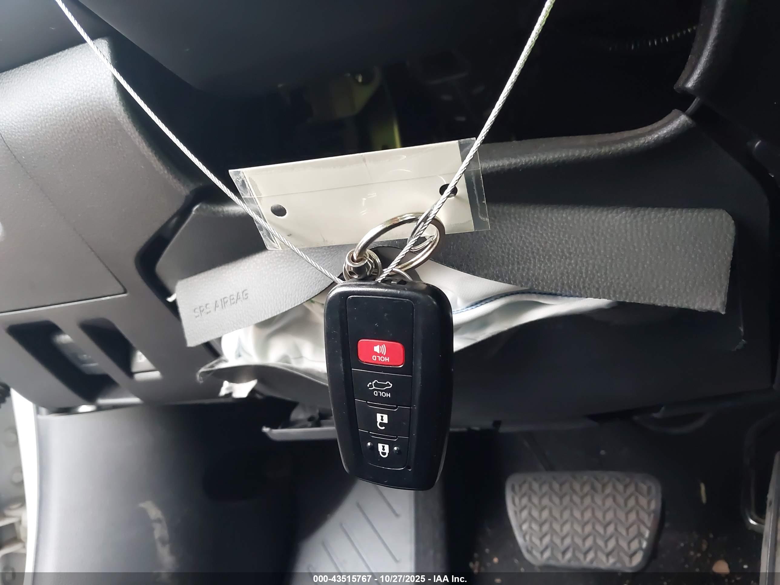 TOYOTA HIGHLANDER image 11