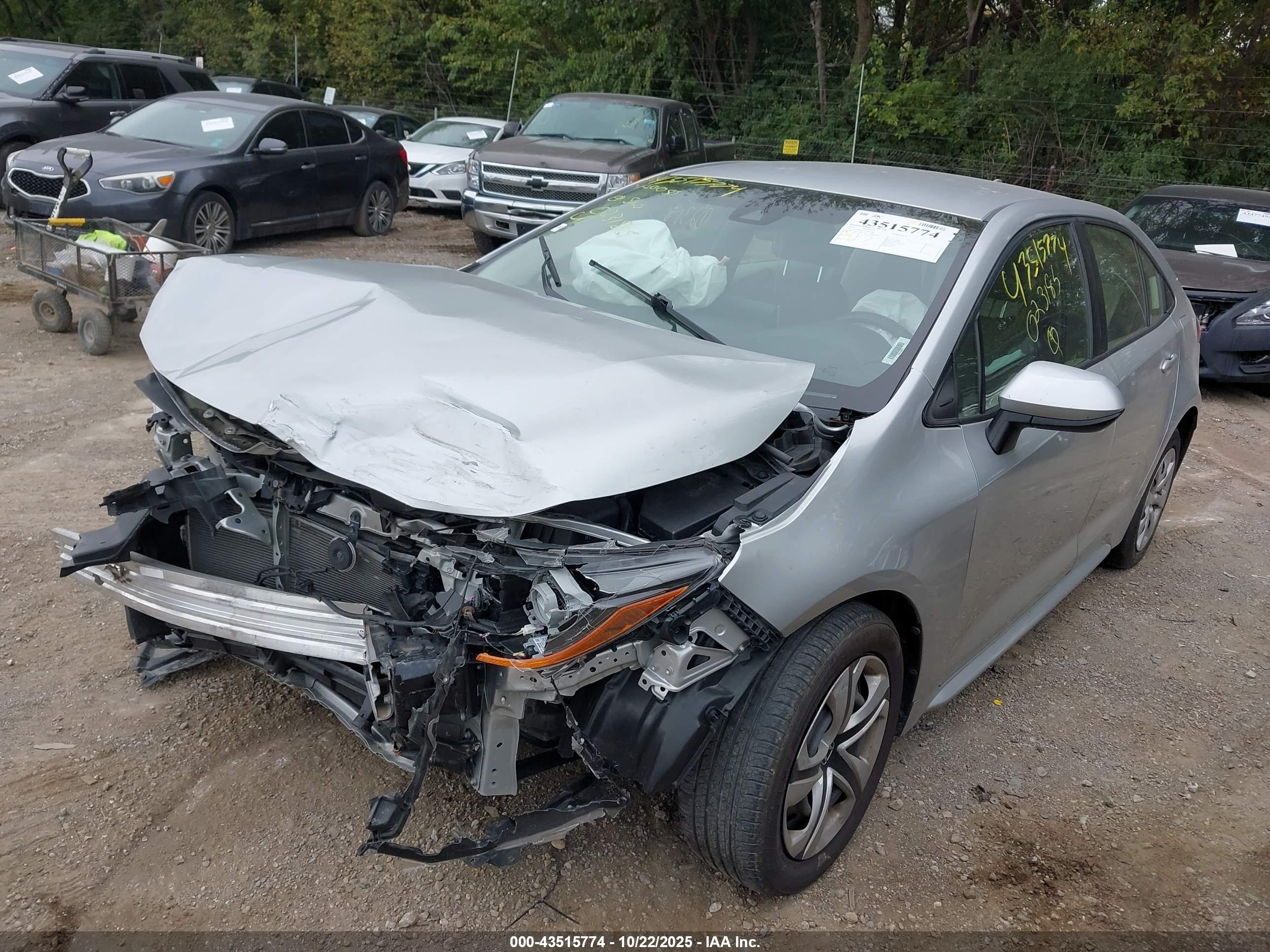 TOYOTA COROLLA image 2