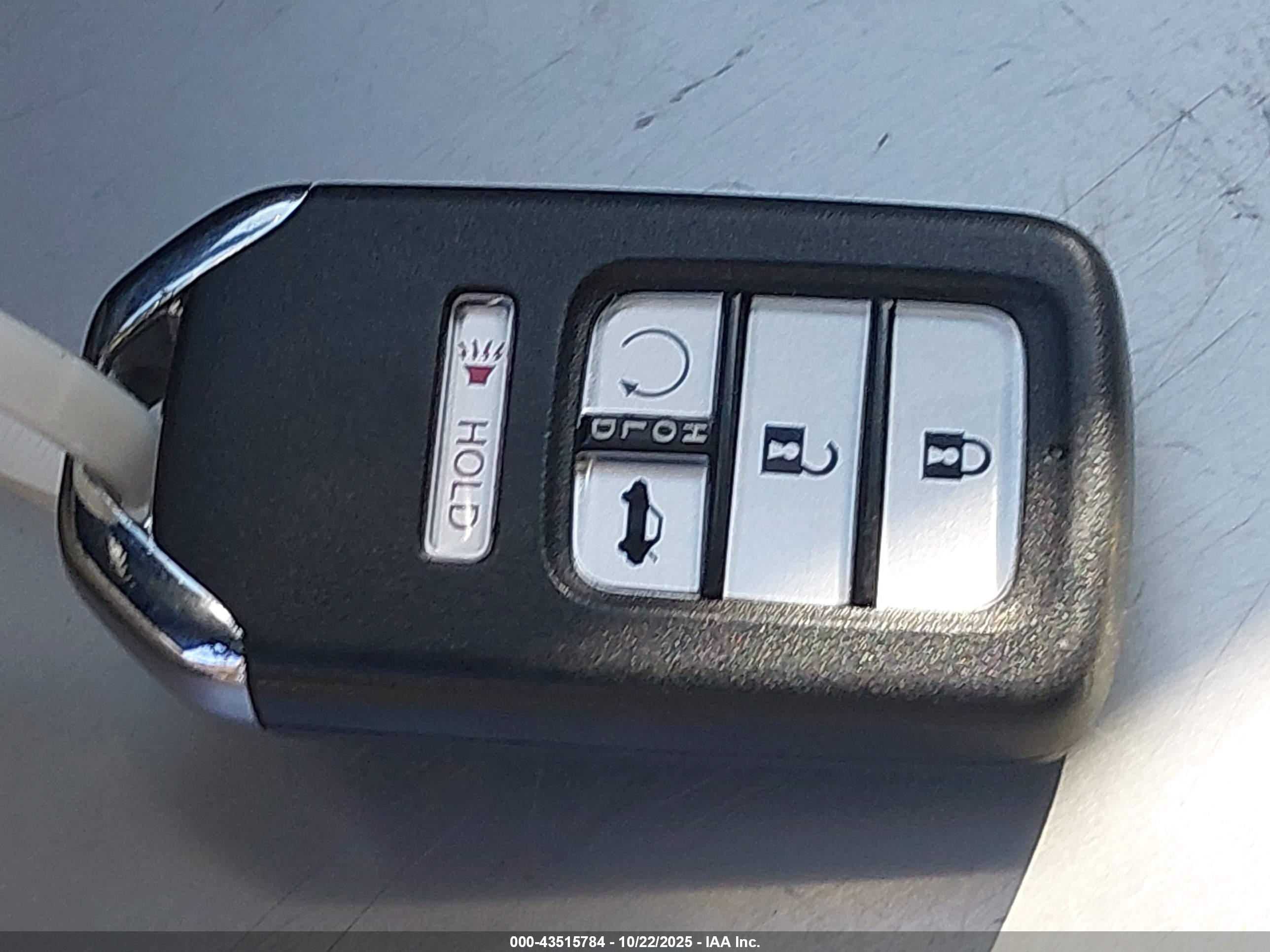 HONDA ACCORD image 11