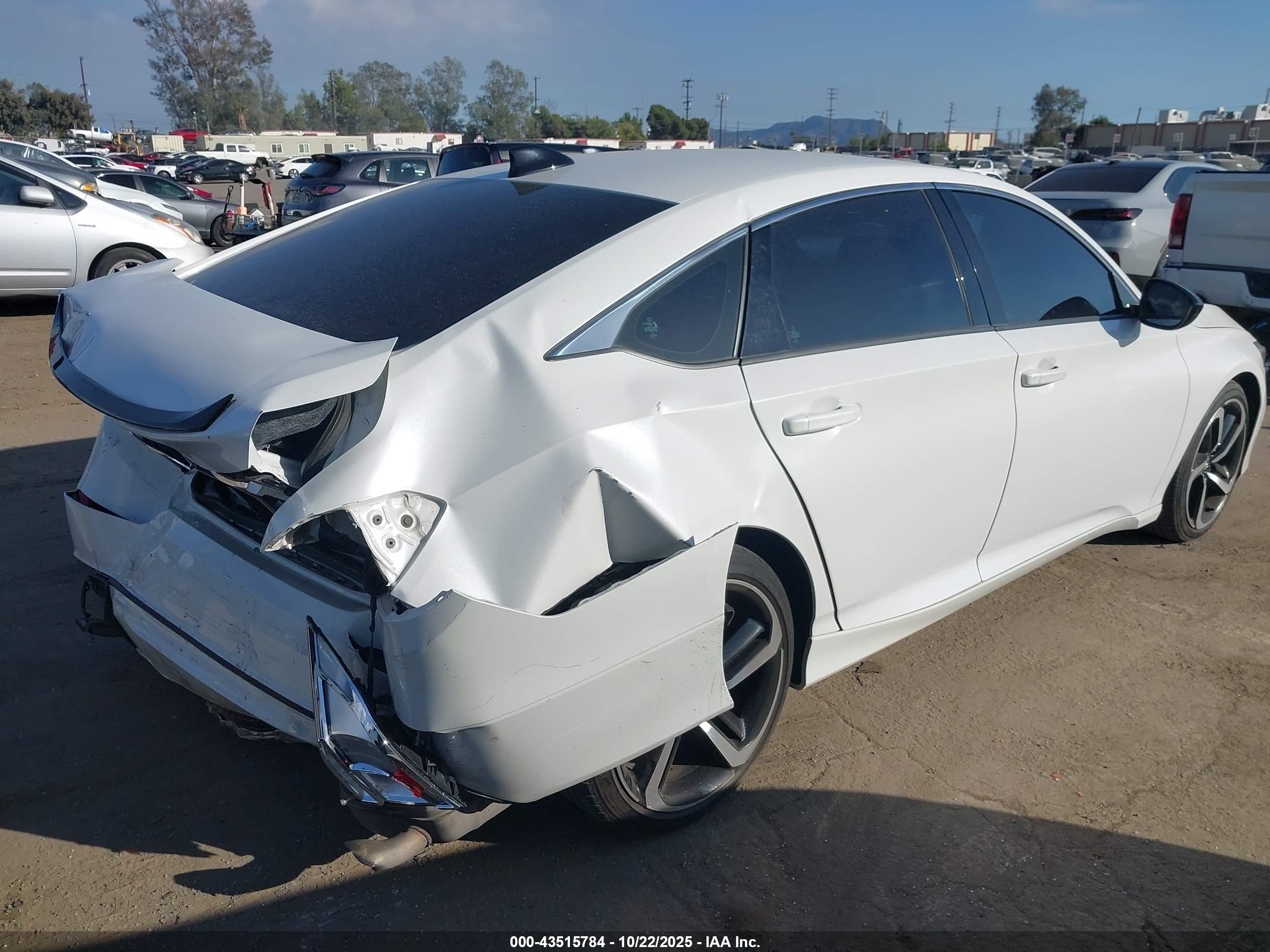 HONDA ACCORD image 4