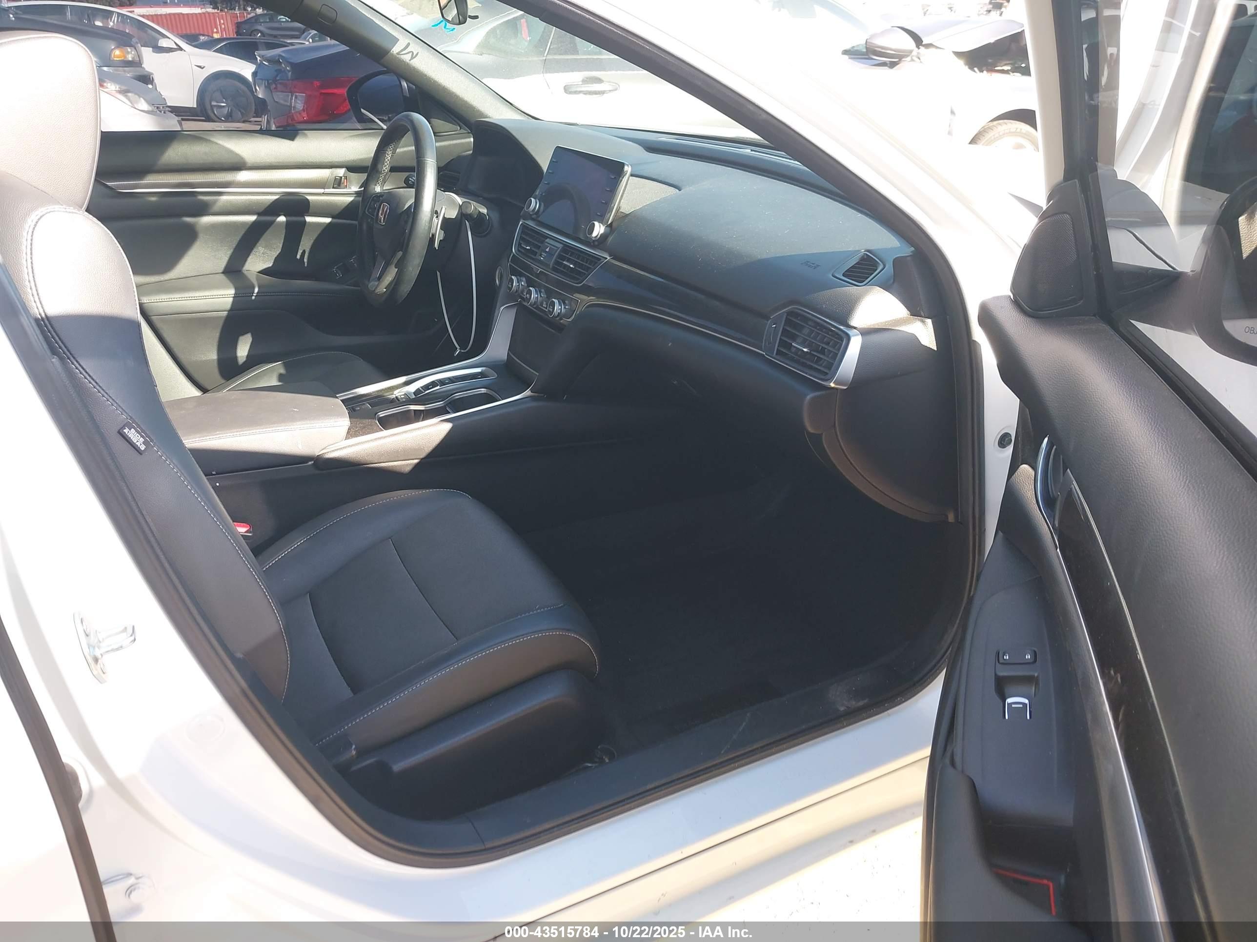 HONDA ACCORD image 5