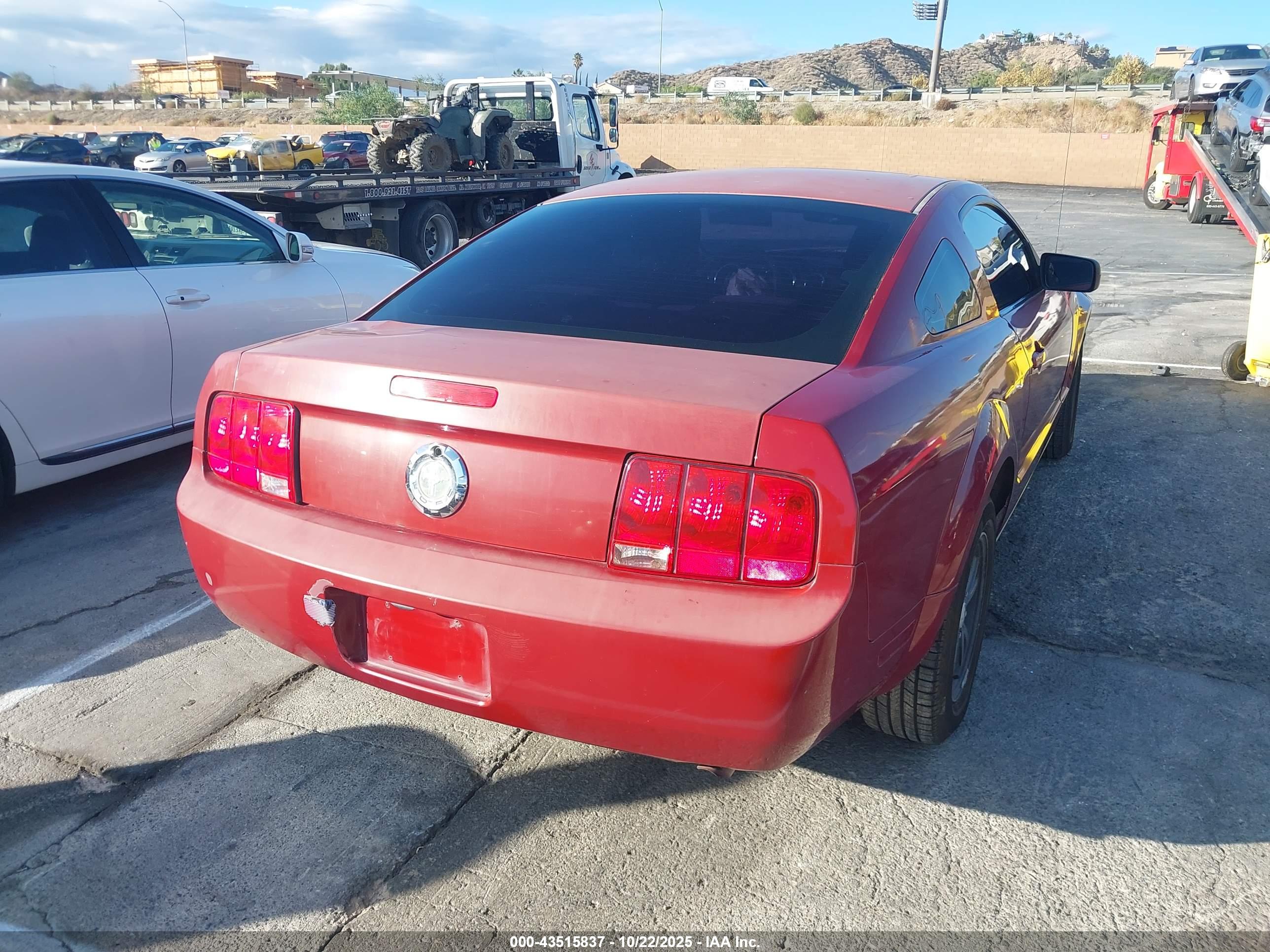 FORD MUSTANG image 4