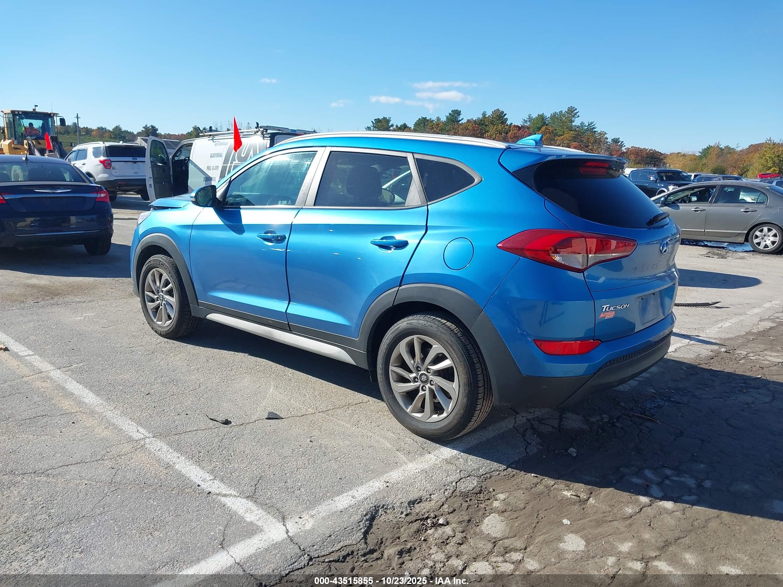 HYUNDAI TUCSON image 3