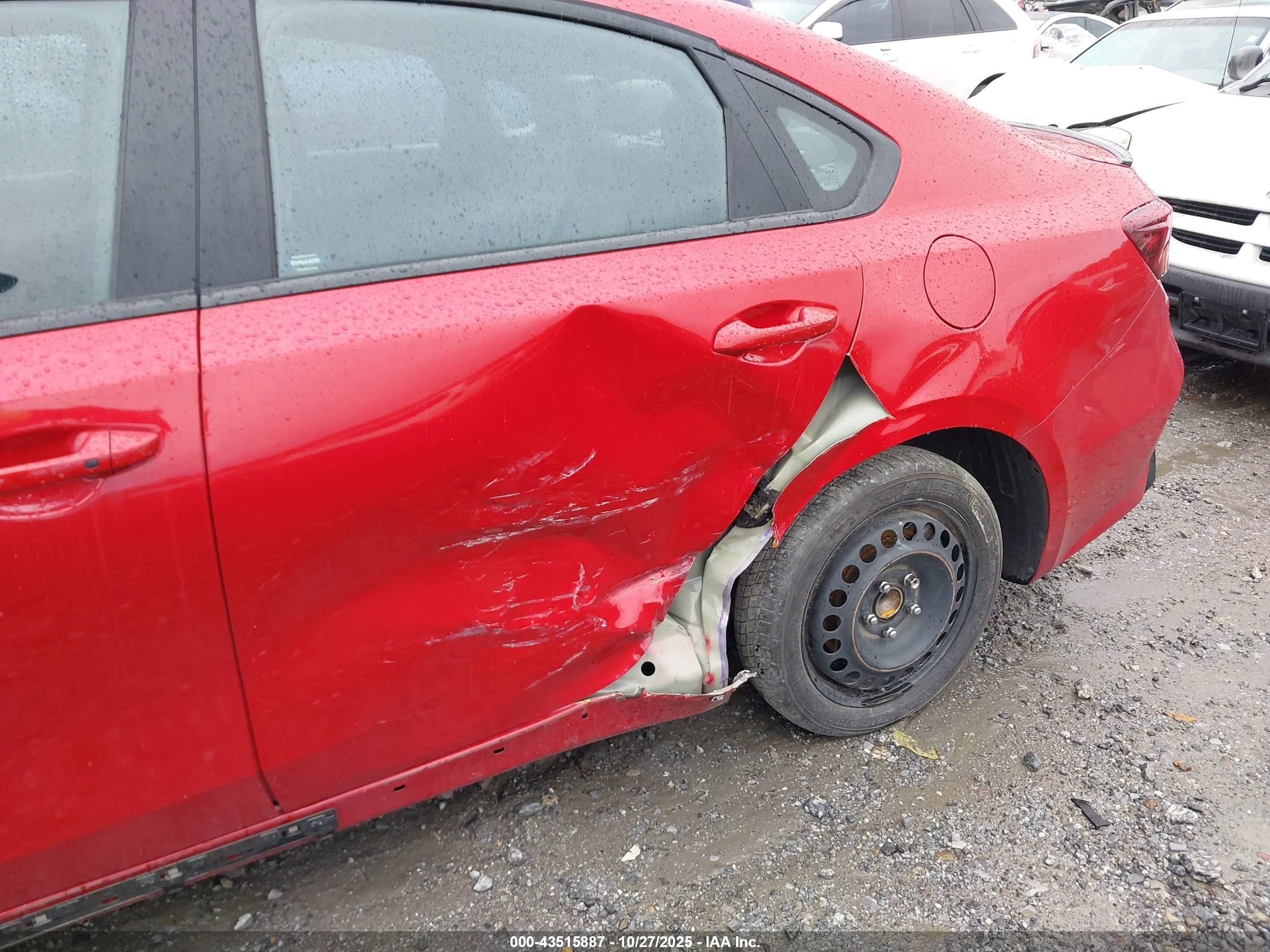 KIA FORTE image 6