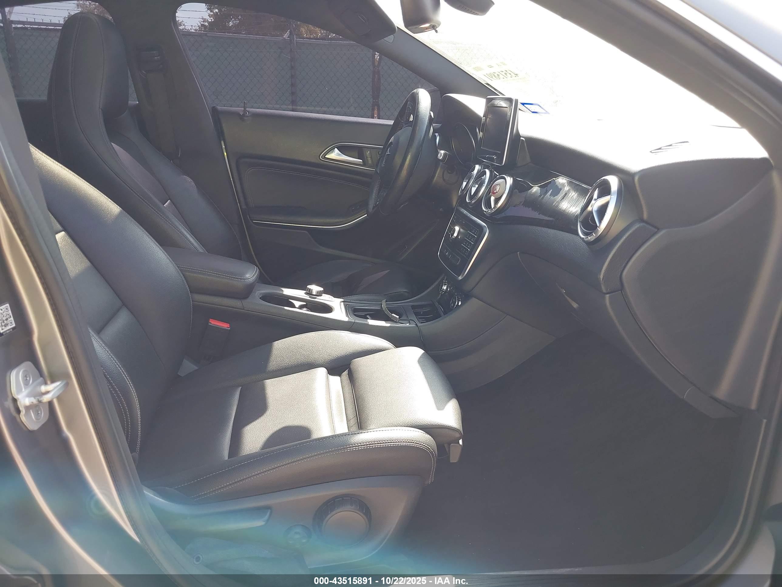 MERCEDES-BENZ CLA image 5