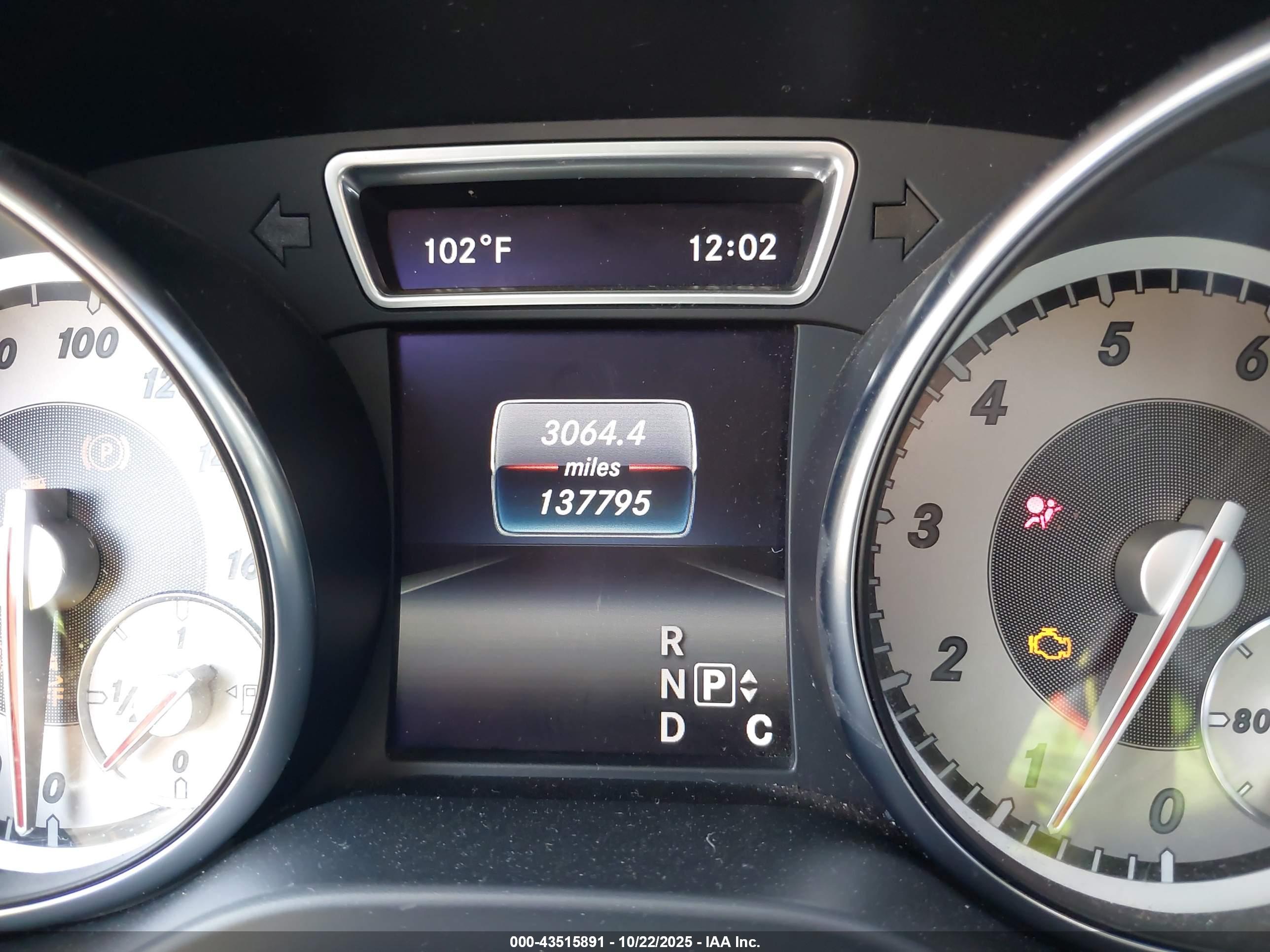 MERCEDES-BENZ CLA image 7