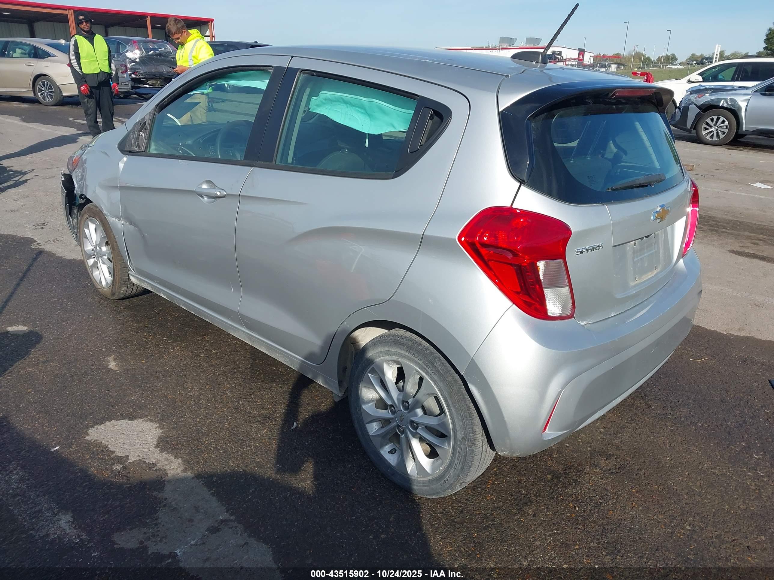 CHEVROLET SPARK image 3