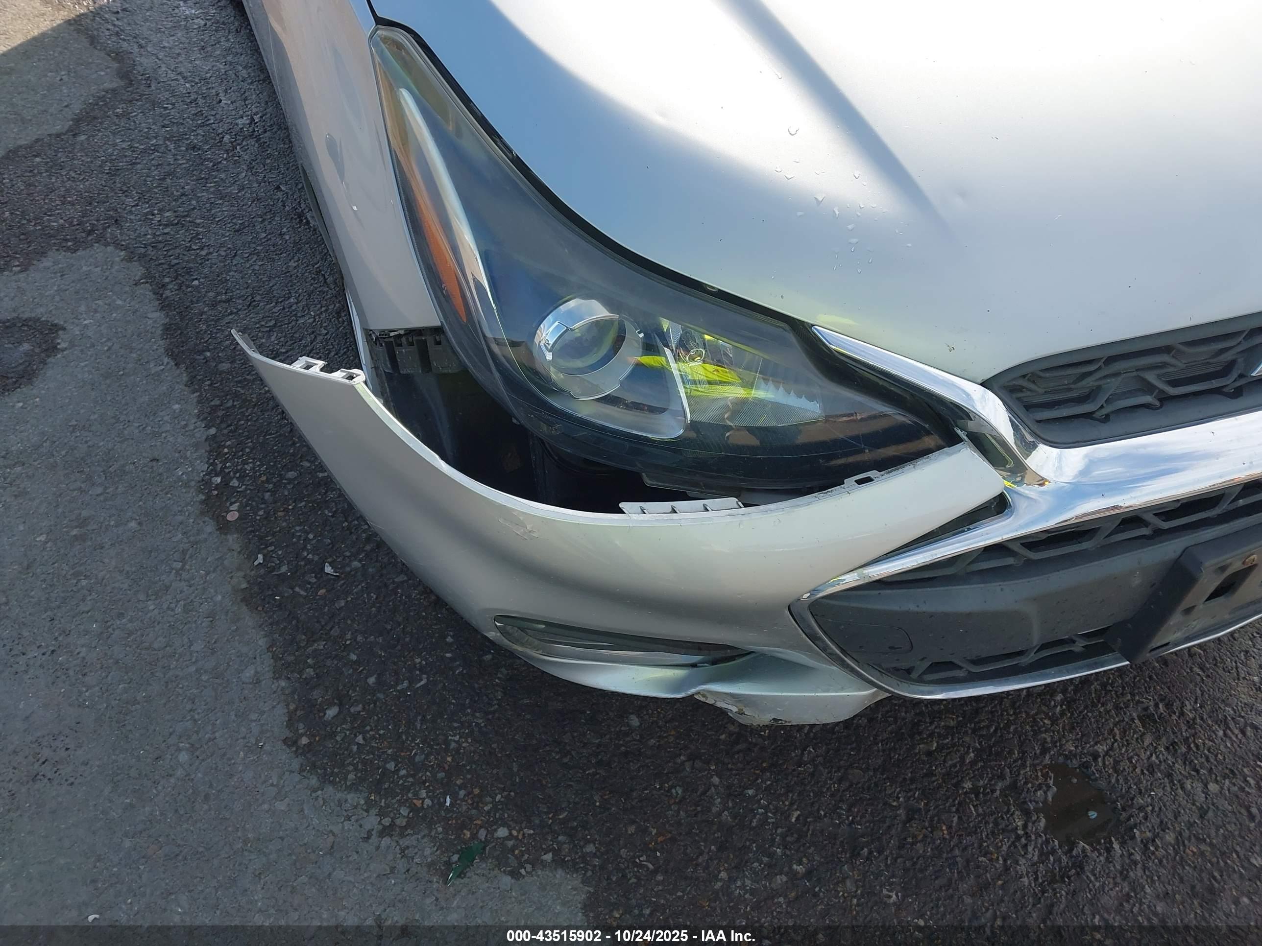 CHEVROLET SPARK image 6
