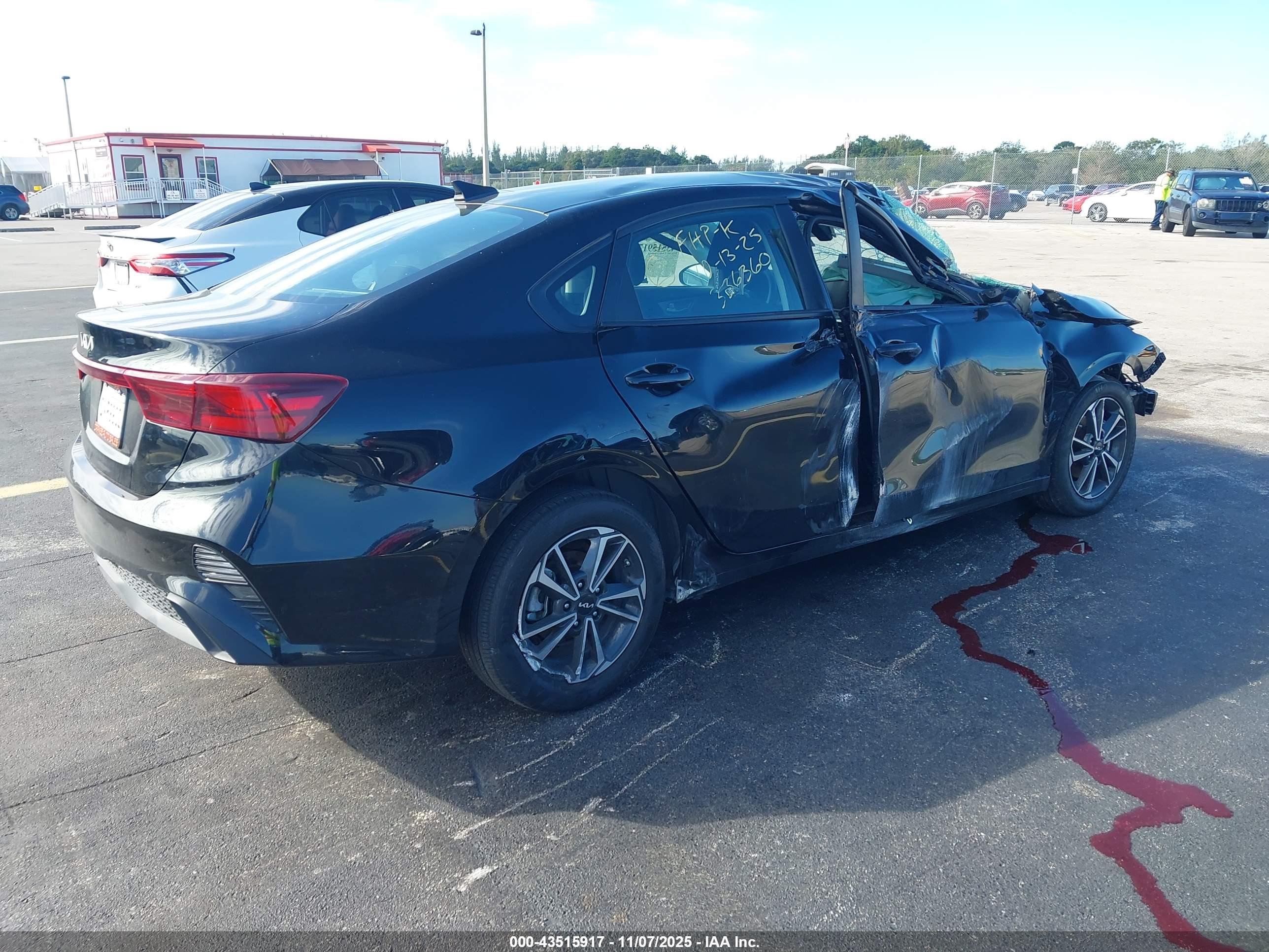KIA FORTE image 4
